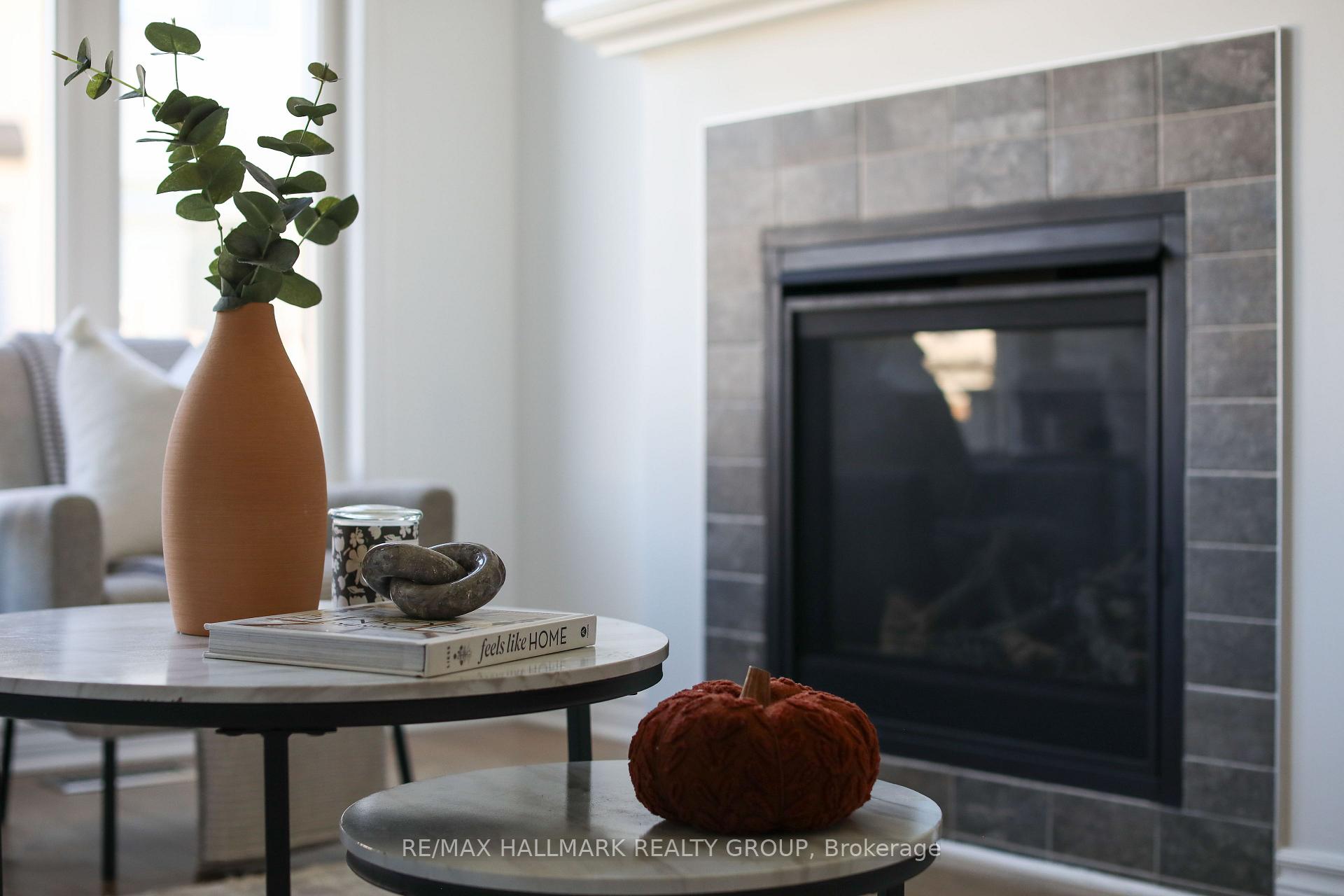 Photo 11 of 715 Capricorn Circle, Ottawa, Riverside South/Gloucester Glen — HOMEH