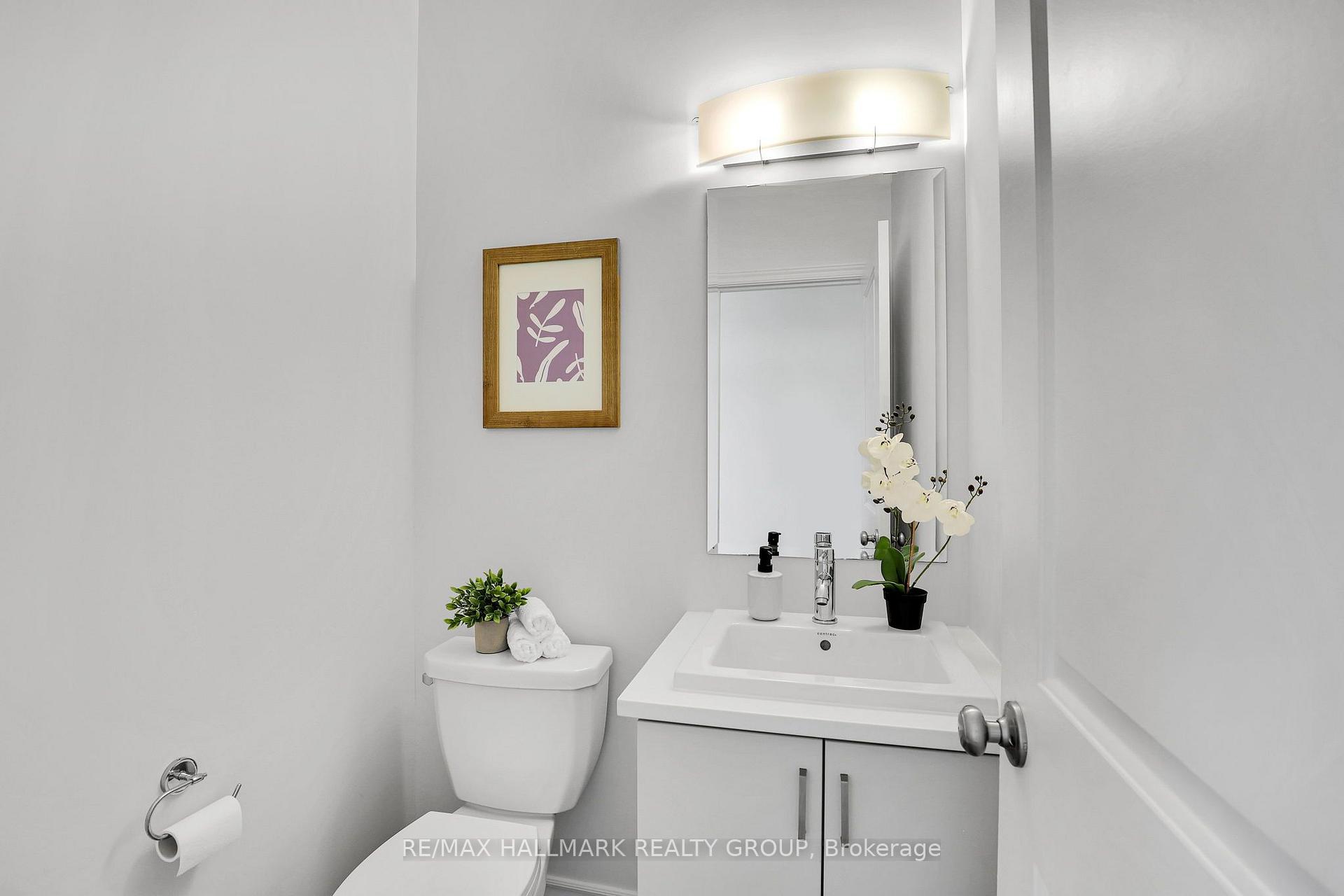 Photo 15 of 715 Capricorn Circle, Ottawa, Riverside South/Gloucester Glen — HOMEH