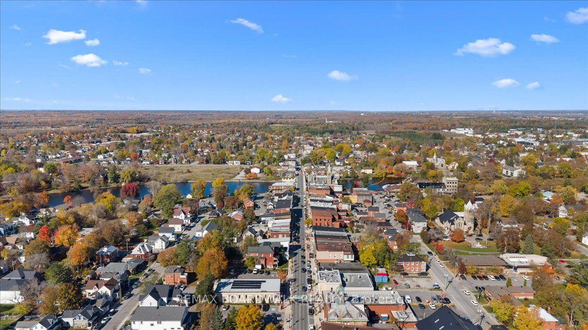 Photo 13 of 113 Bridge Street, Carleton Place, Carleton Place — HOMEH