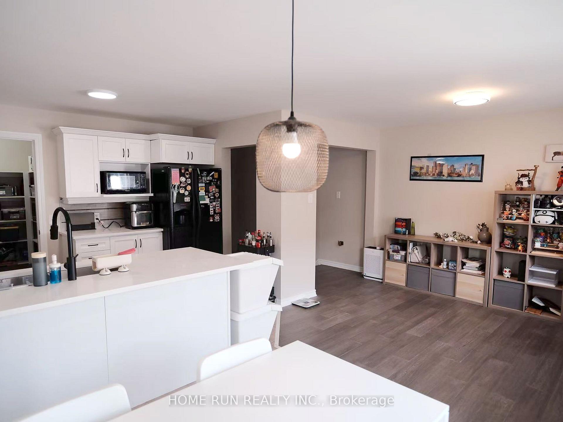 Photo 8 of 1752 Maple Grove Road, Ottawa, Stittsville (North) — HOMEH