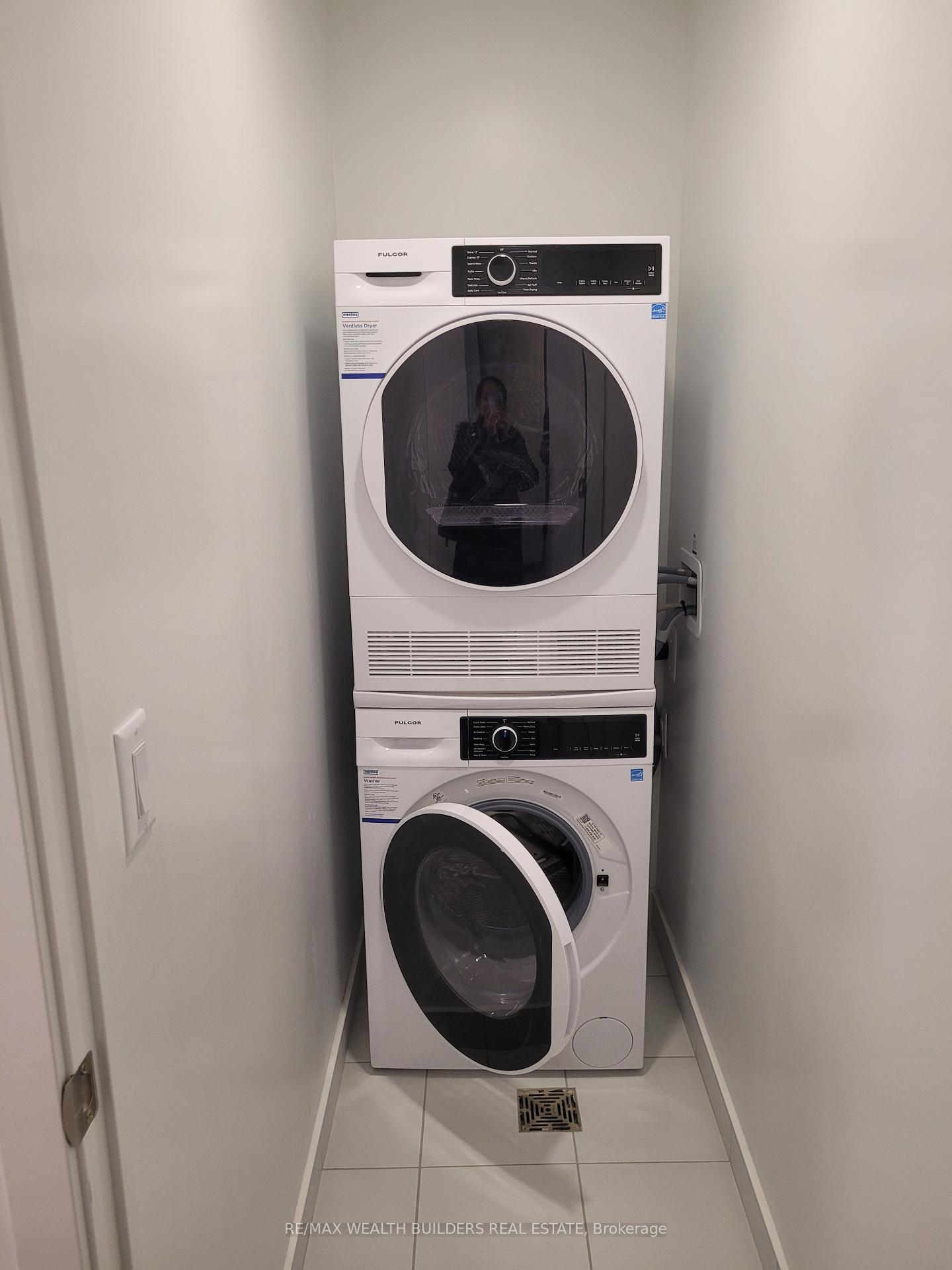 Photo 10 of Unit 610, 180 Front Street E, Toronto, Moss Park — HOMEH