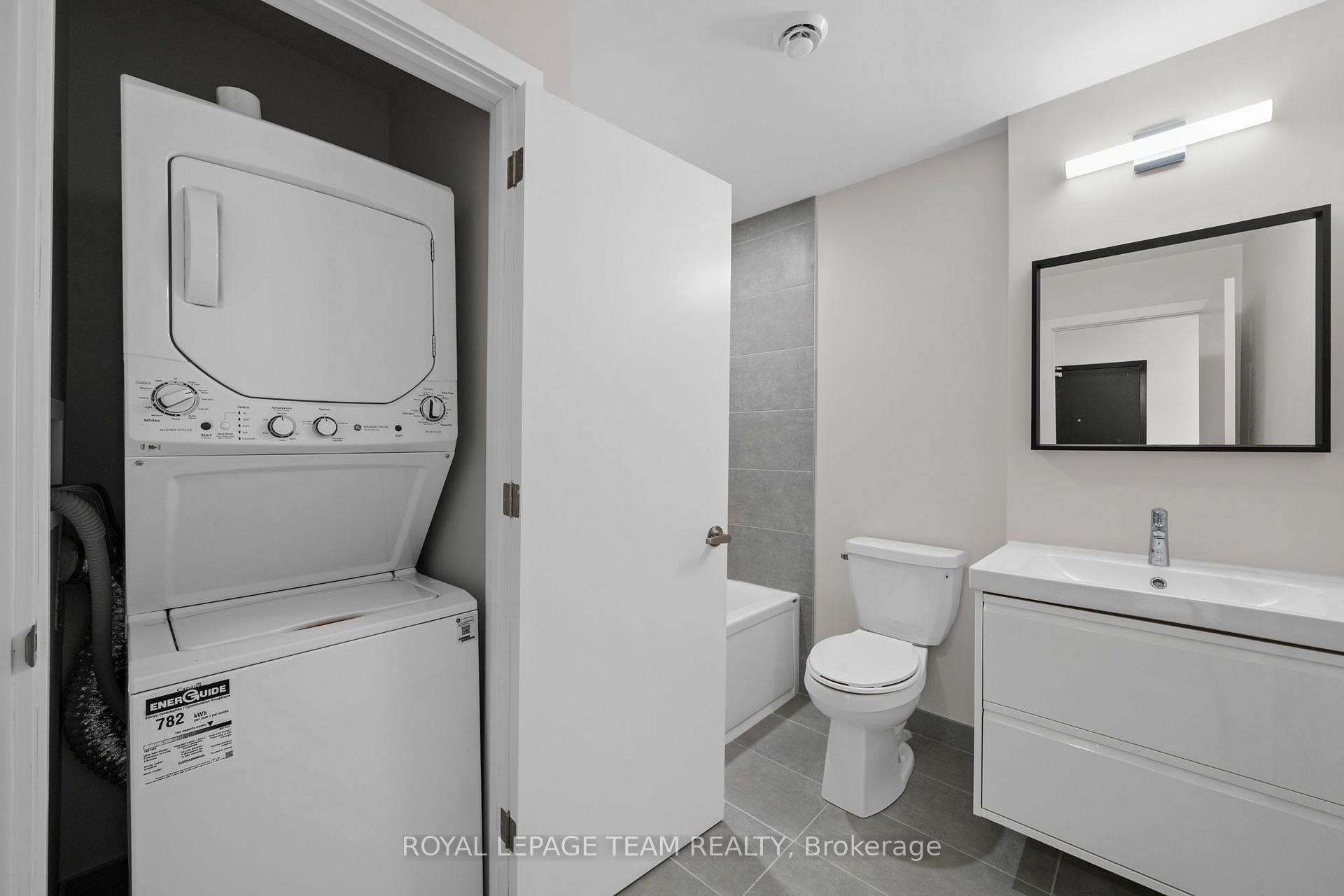 Photo 6 of Unit 202, 370 Athlone Avenue, Ottawa, Westboro South — HOMEH