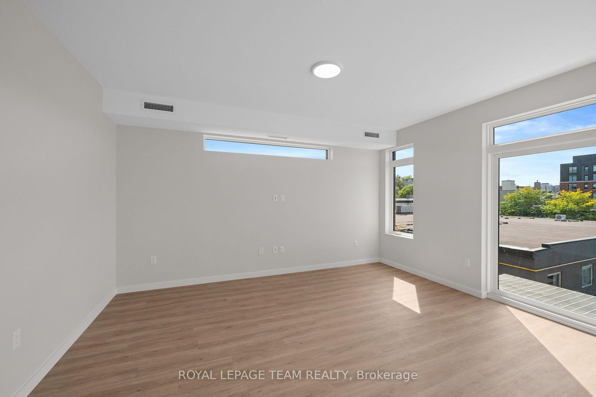 Photo 15 of Unit 202, 370 Athlone Avenue, Ottawa, Westboro South — HOMEH