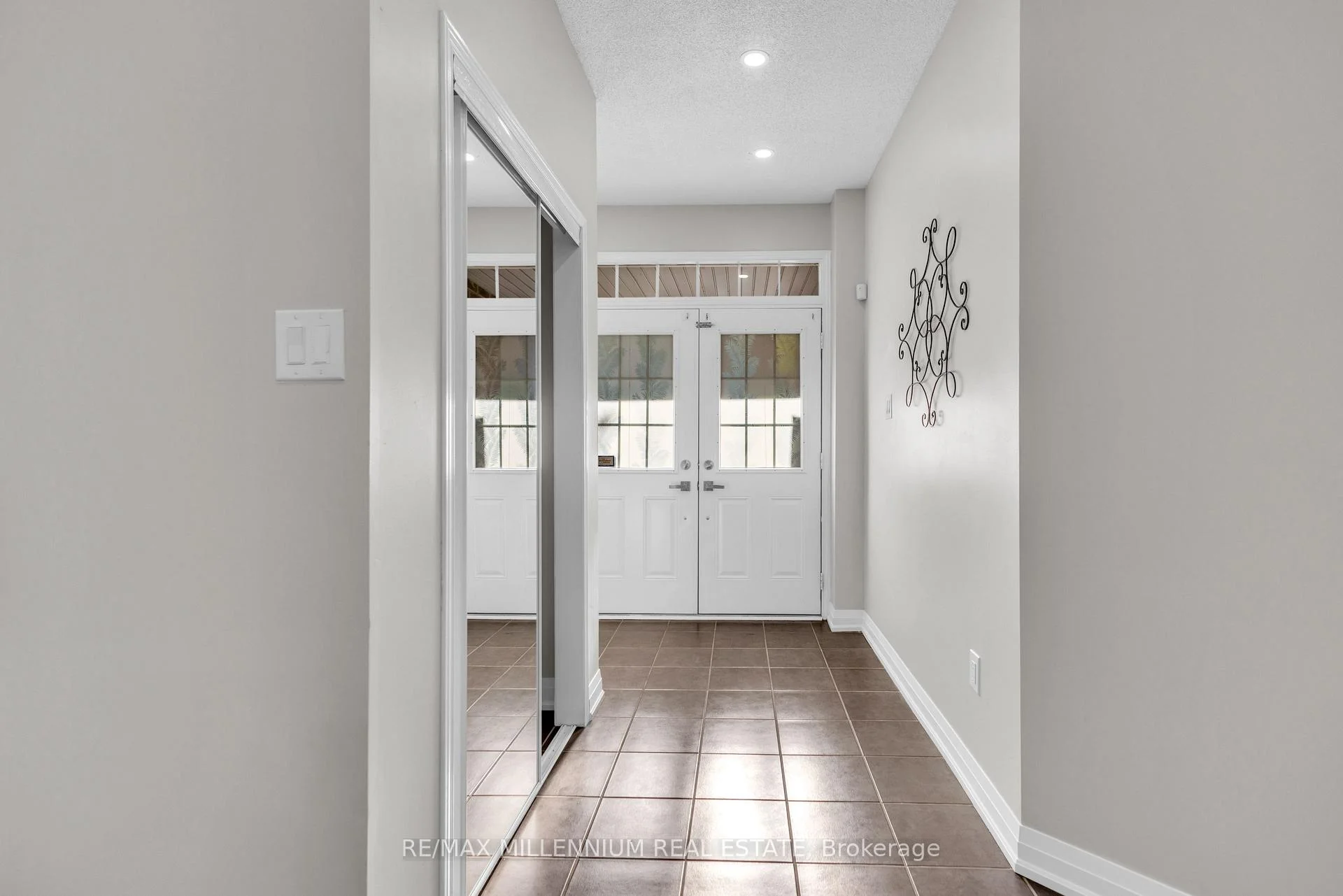 Photo 4 of 5 Kilrea Way, Brampton, Credit Valley — HOMEH