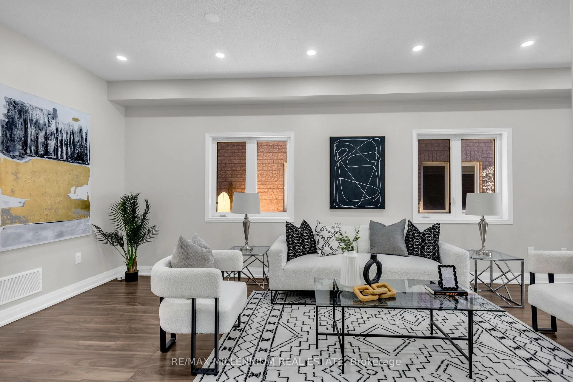 Photo 8 of 5 Kilrea Way, Brampton, Credit Valley — HOMEH