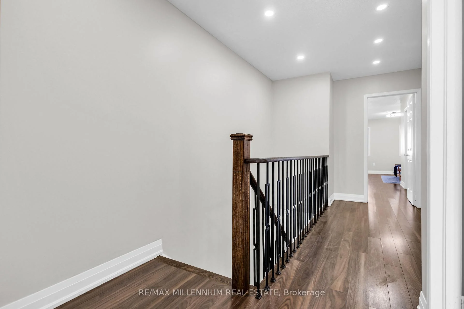 Photo 16 of 5 Kilrea Way, Brampton, Credit Valley — HOMEH