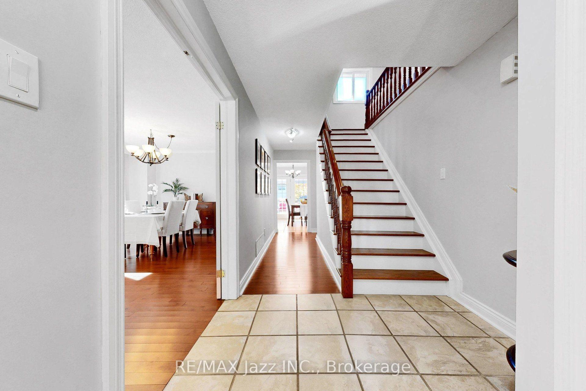 Photo 5 of 10 Trinity Crescent, Whitby, Pringle Creek — HOMEH