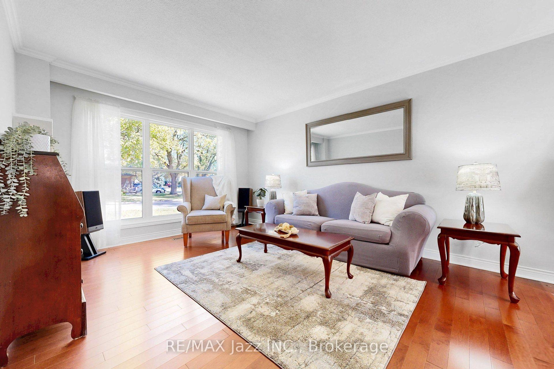 Photo 7 of 10 Trinity Crescent, Whitby, Pringle Creek — HOMEH