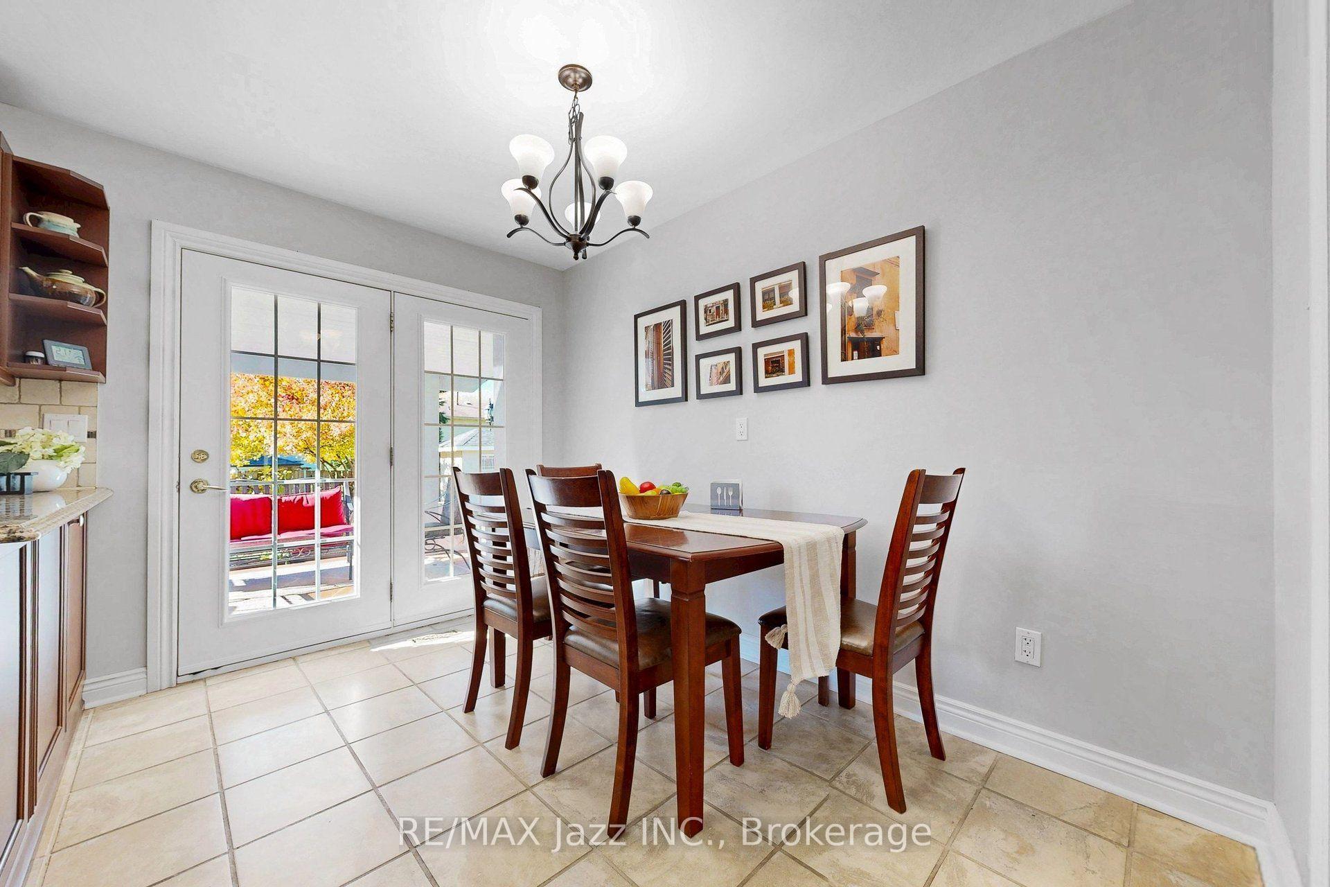 Photo 17 of 10 Trinity Crescent, Whitby, Pringle Creek — HOMEH