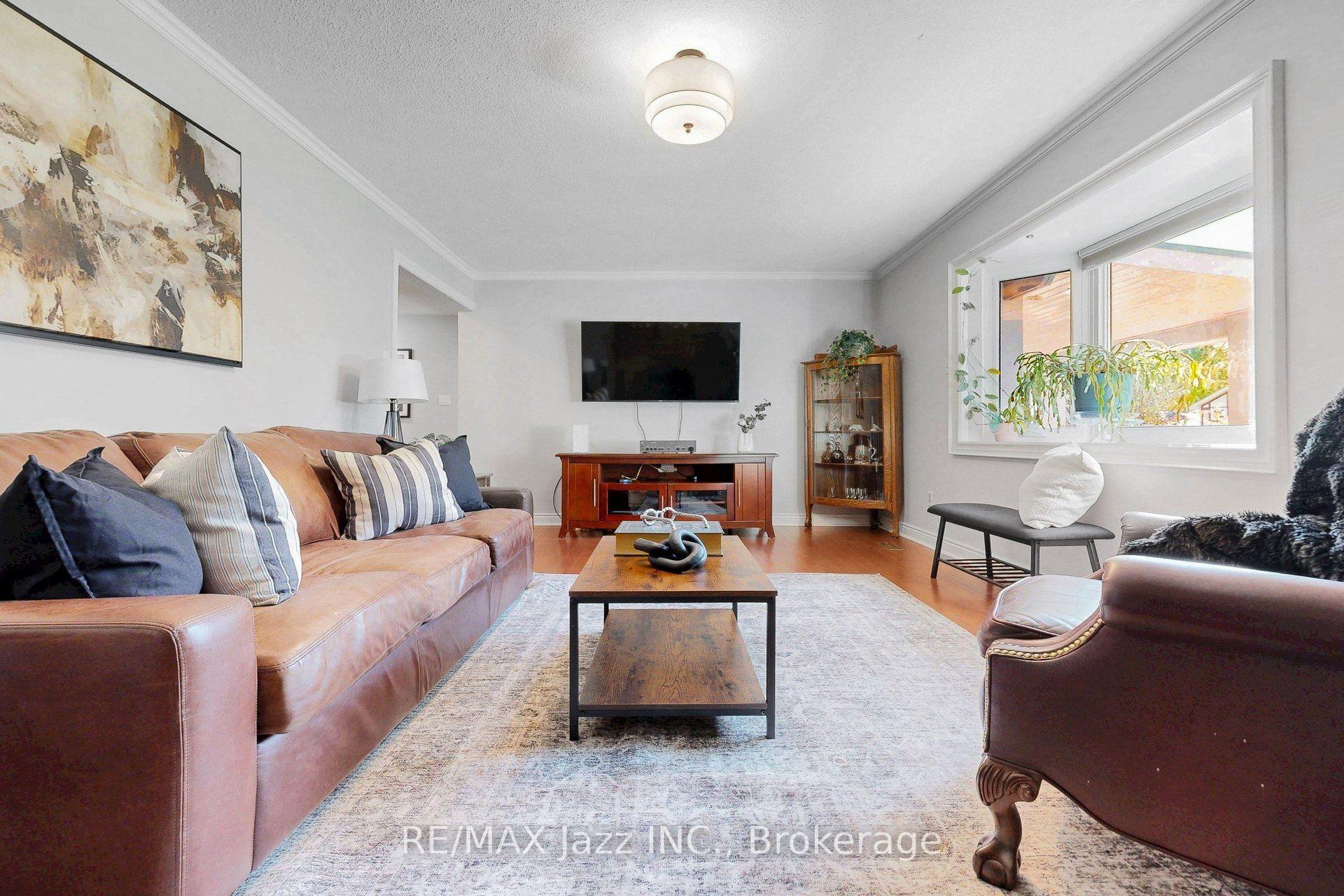 Photo 22 of 10 Trinity Crescent, Whitby, Pringle Creek — HOMEH