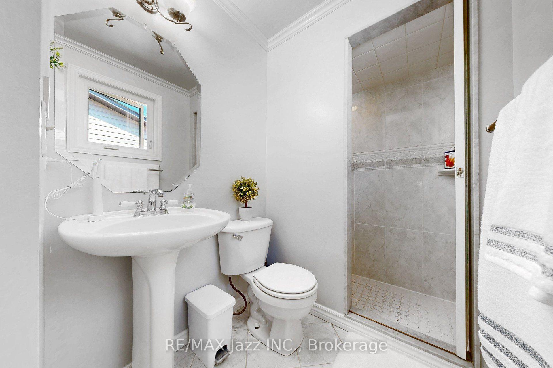 Photo 29 of 10 Trinity Crescent, Whitby, Pringle Creek — HOMEH
