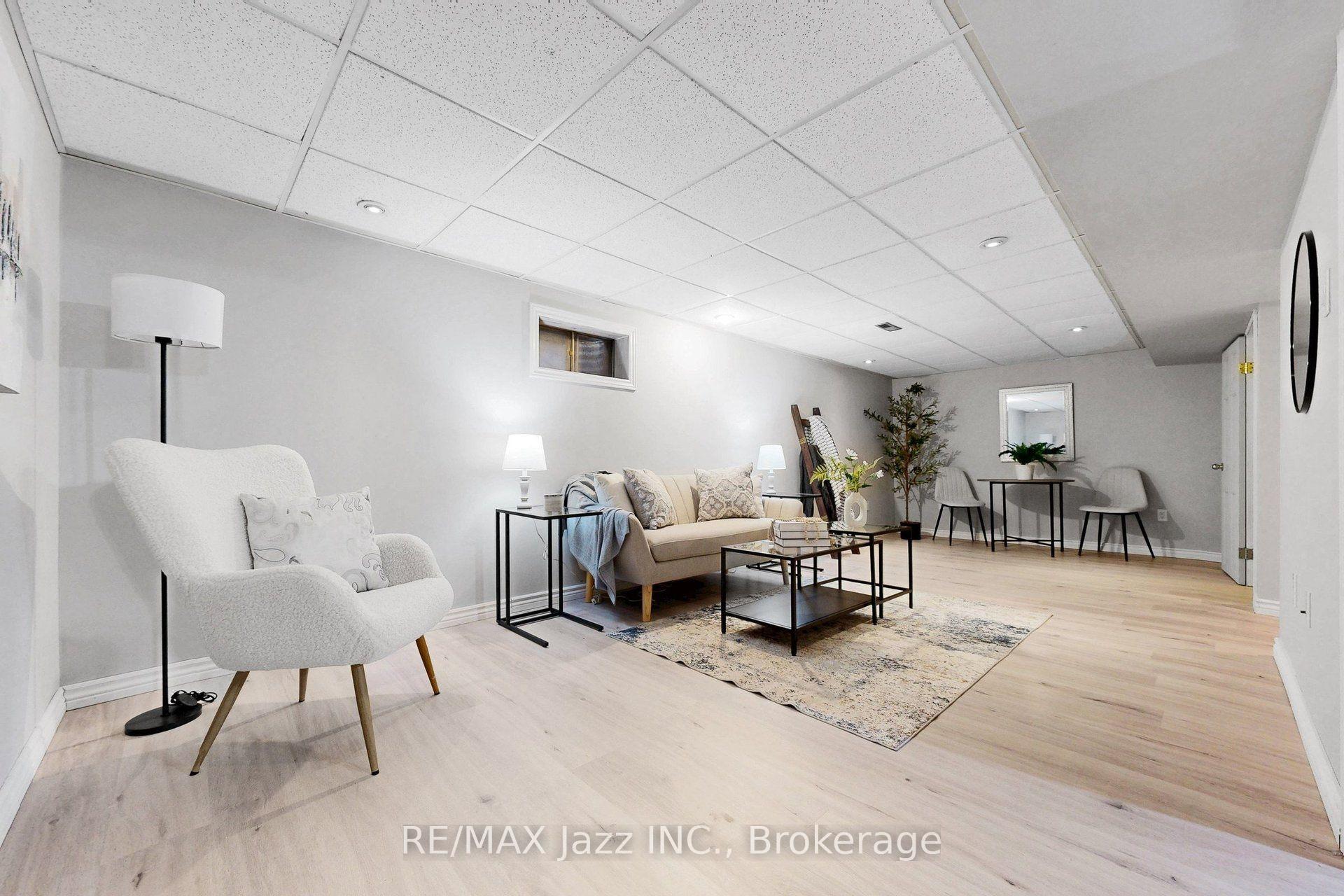 Photo 39 of 10 Trinity Crescent, Whitby, Pringle Creek — HOMEH