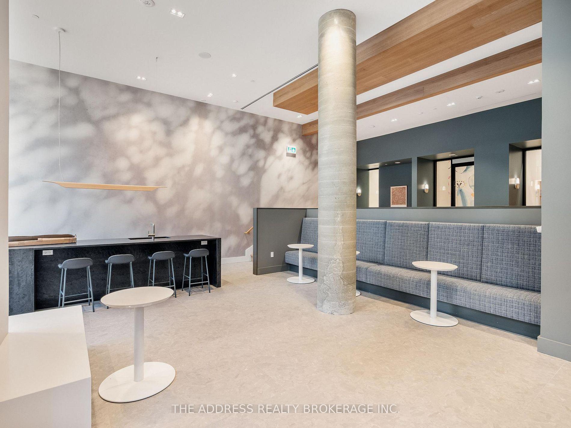 Photo 6 of Unit 316, 1720 Bayview Avenue E, Toronto, Mount Pleasant East — HOMEH