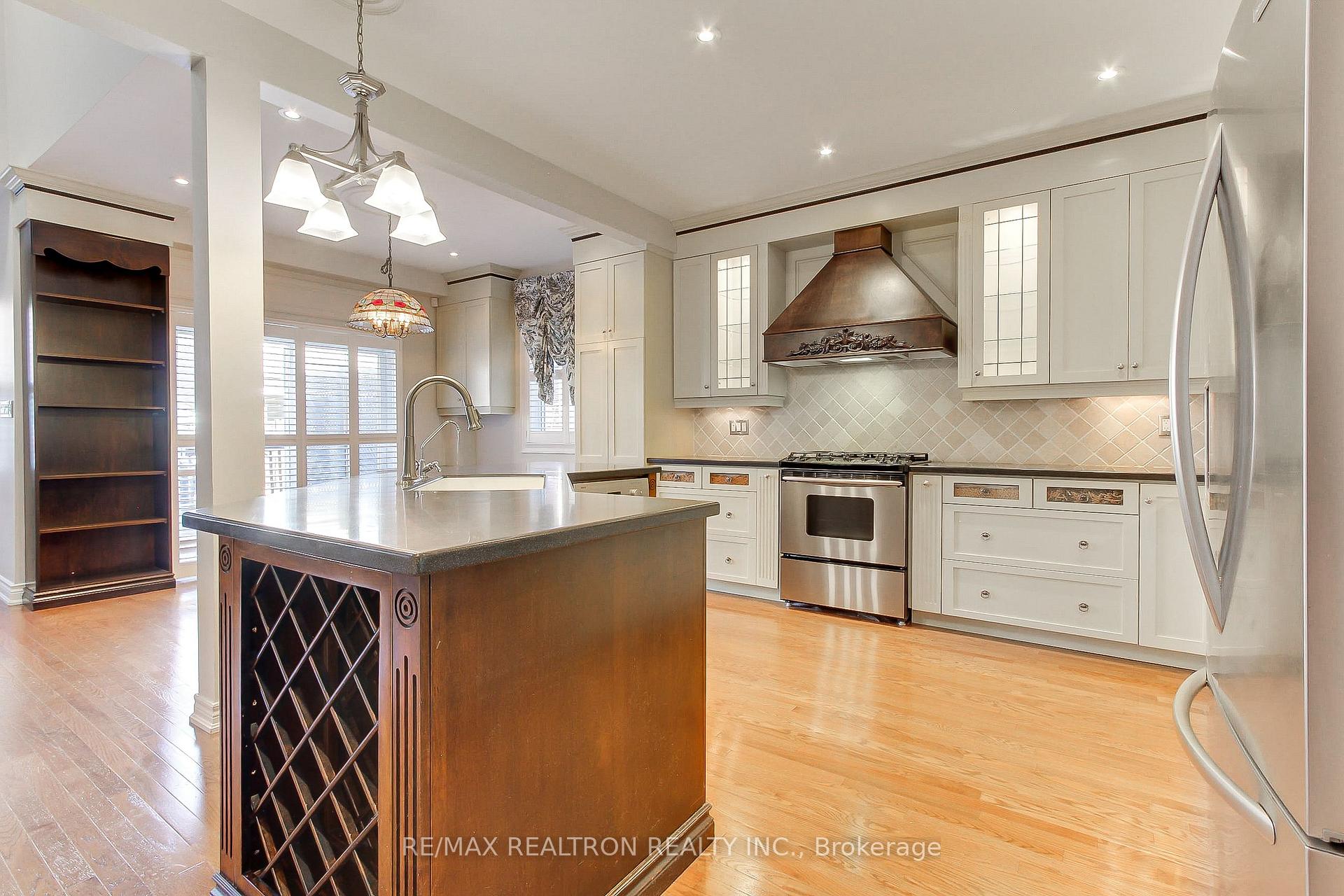 Photo 12 of 12 Victoria Wood Avenue, Markham, Greensborough — HOMEH