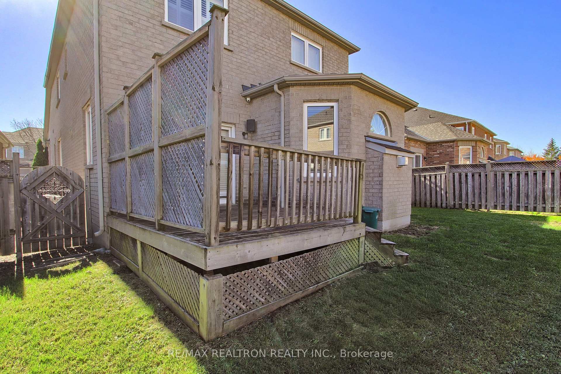 Photo 42 of 12 Victoria Wood Avenue, Markham, Greensborough — HOMEH
