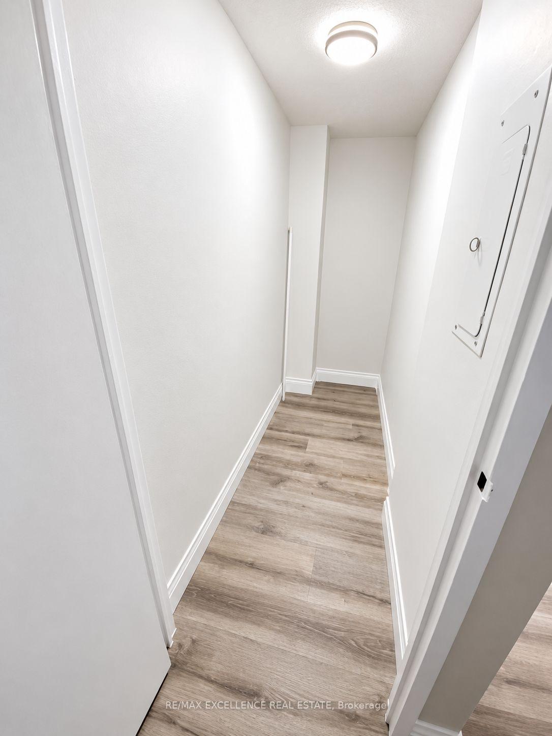 Photo 8 of Unit 505, 25 Kensington Road, Brampton, Queen Street Corridor — HOMEH