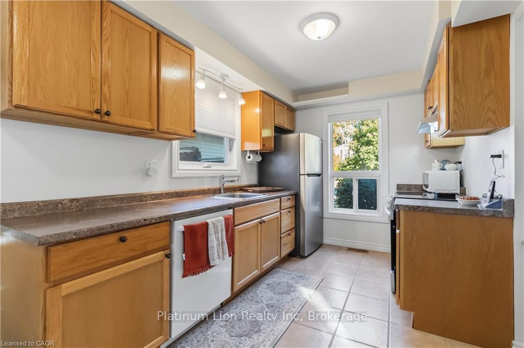 Photo 13 of 24 Jasper Street, Brantford, Brantwood Park — HOMEH