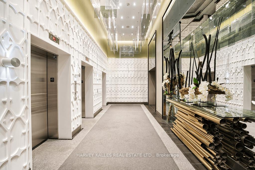 Photo 8 of Unit 2603, 32 Davenport Road, Toronto, The Annex — HOMEH