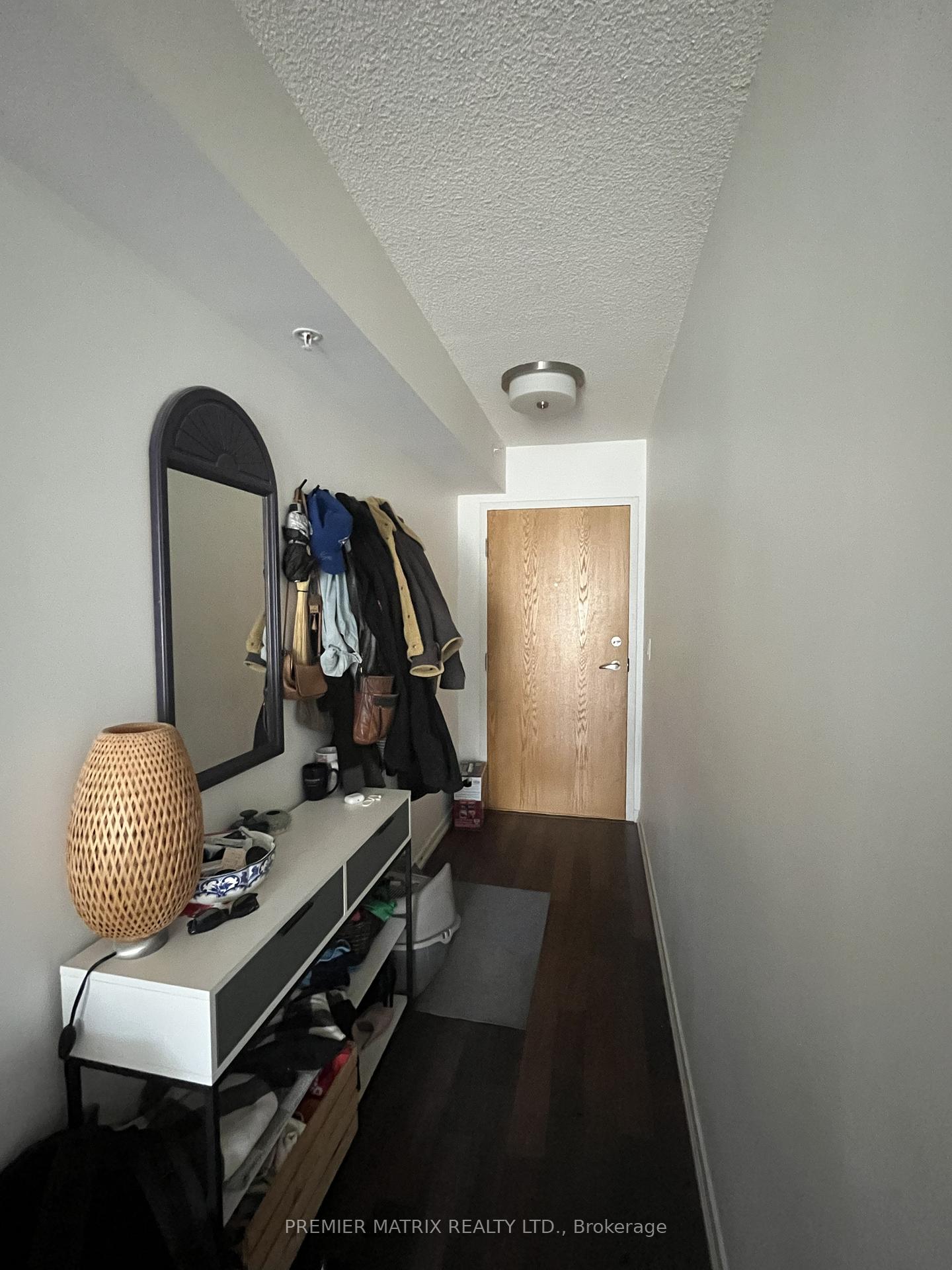 Photo 2 of Unit 1212, 20 Joe Shuster Way, Toronto, Niagara — HOMEH