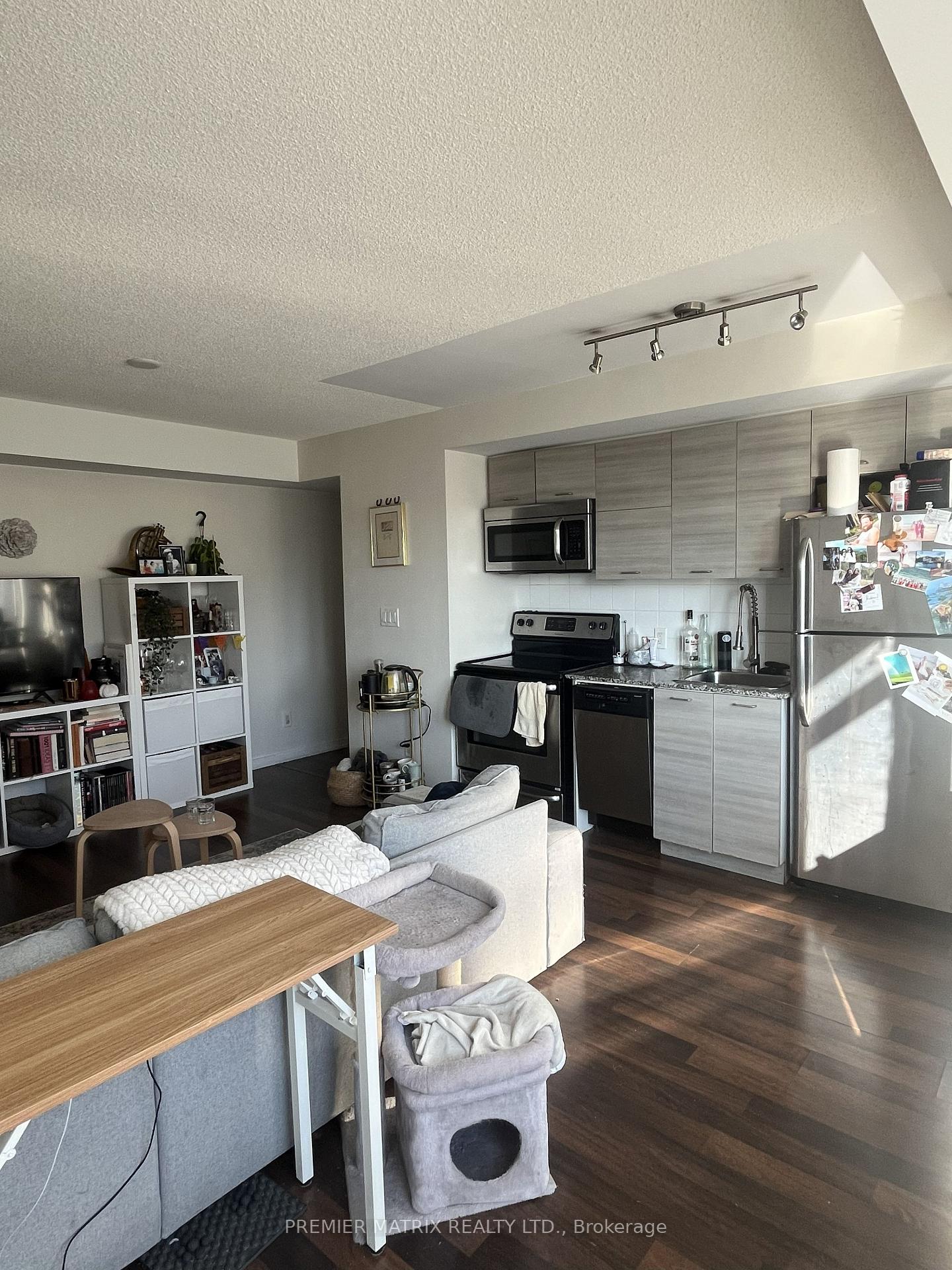 Photo 5 of Unit 1212, 20 Joe Shuster Way, Toronto, Niagara — HOMEH
