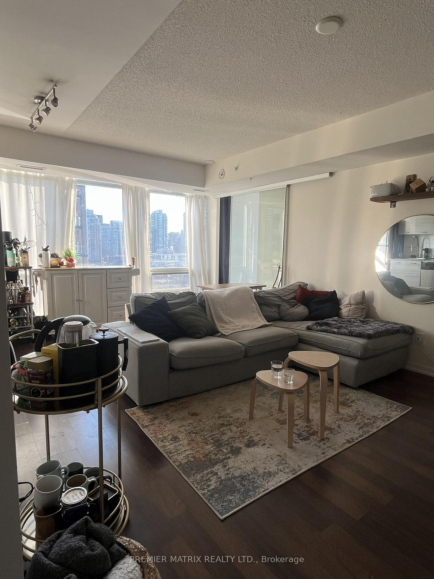 Photo 6 of Unit 1212, 20 Joe Shuster Way, Toronto, Niagara — HOMEH