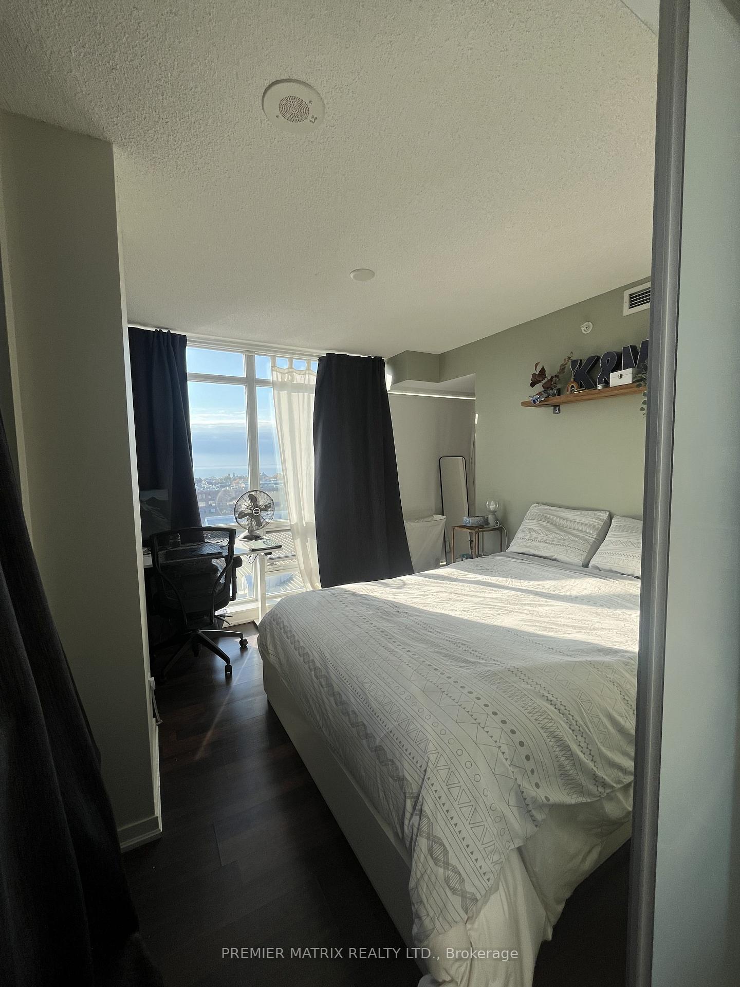 Photo 8 of Unit 1212, 20 Joe Shuster Way, Toronto, Niagara — HOMEH