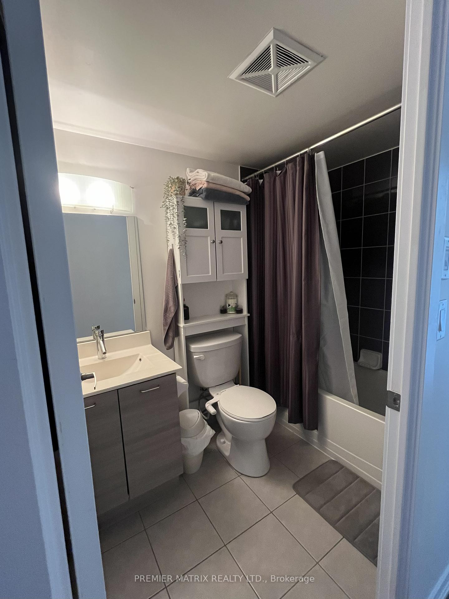 Photo 14 of Unit 1212, 20 Joe Shuster Way, Toronto, Niagara — HOMEH