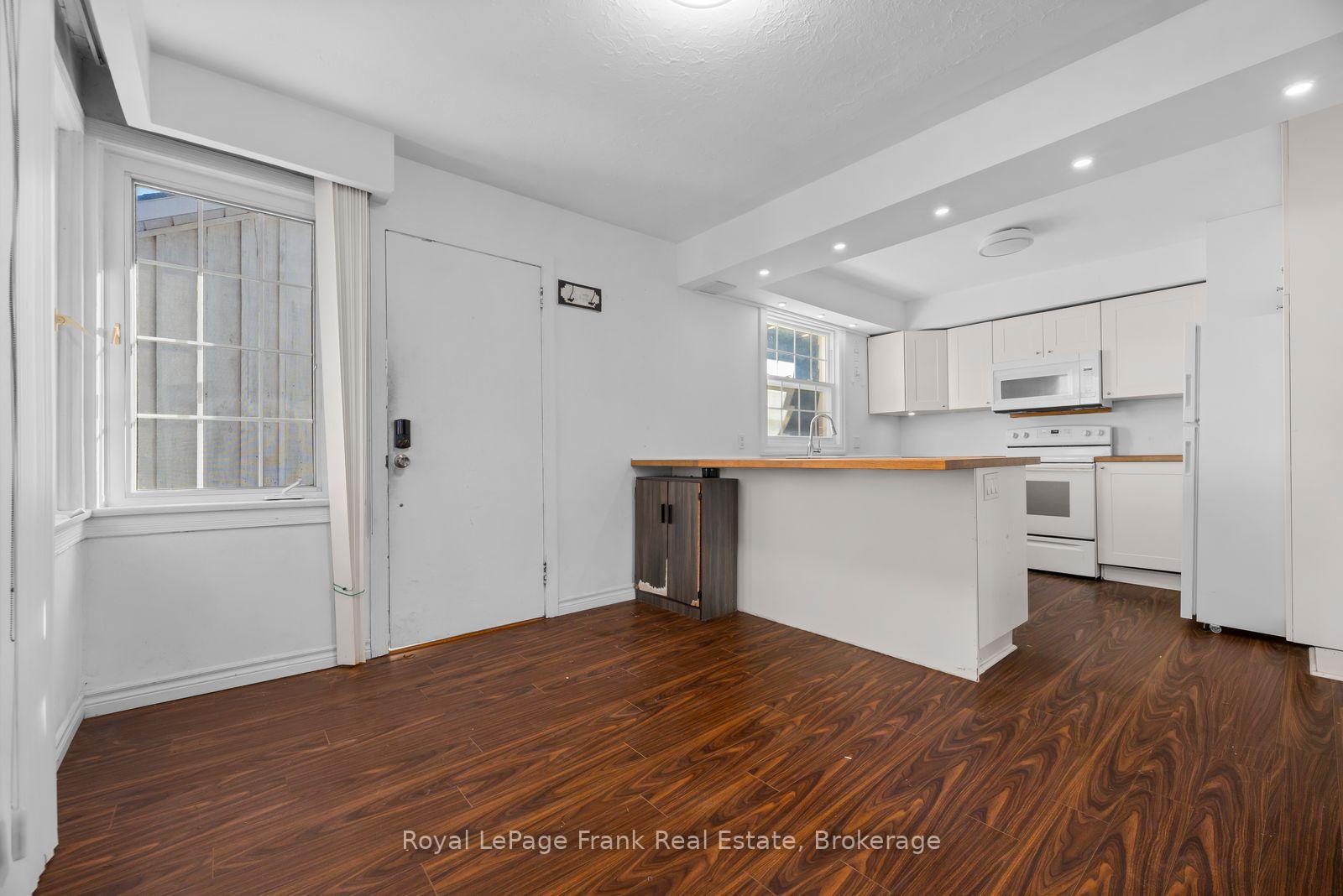 Photo 5 of 470 McDonald Street, Scugog, Port Perry — HOMEH
