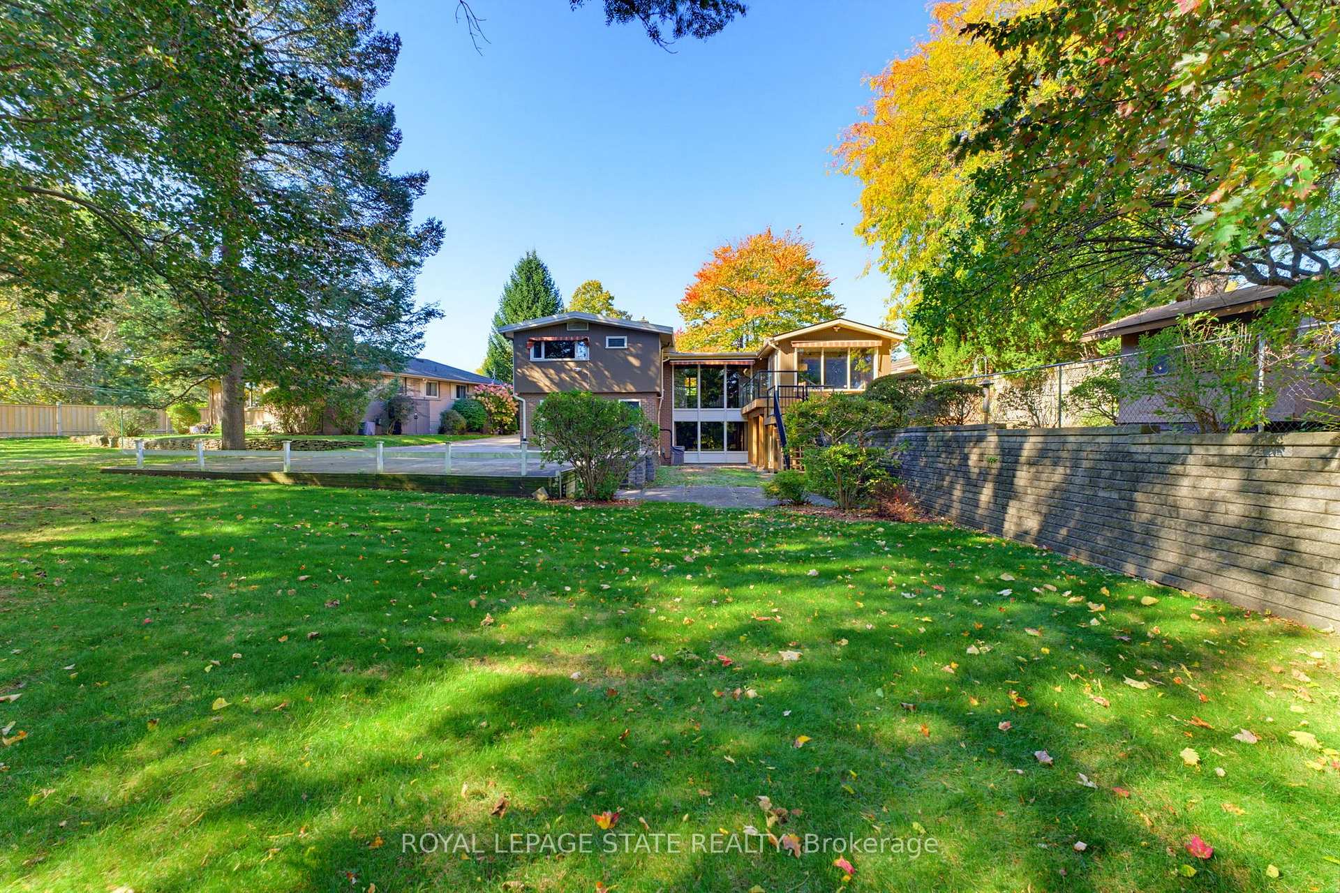 Photo 33 of 73 Grant Boulevard, Hamilton, Dundas — HOMEH