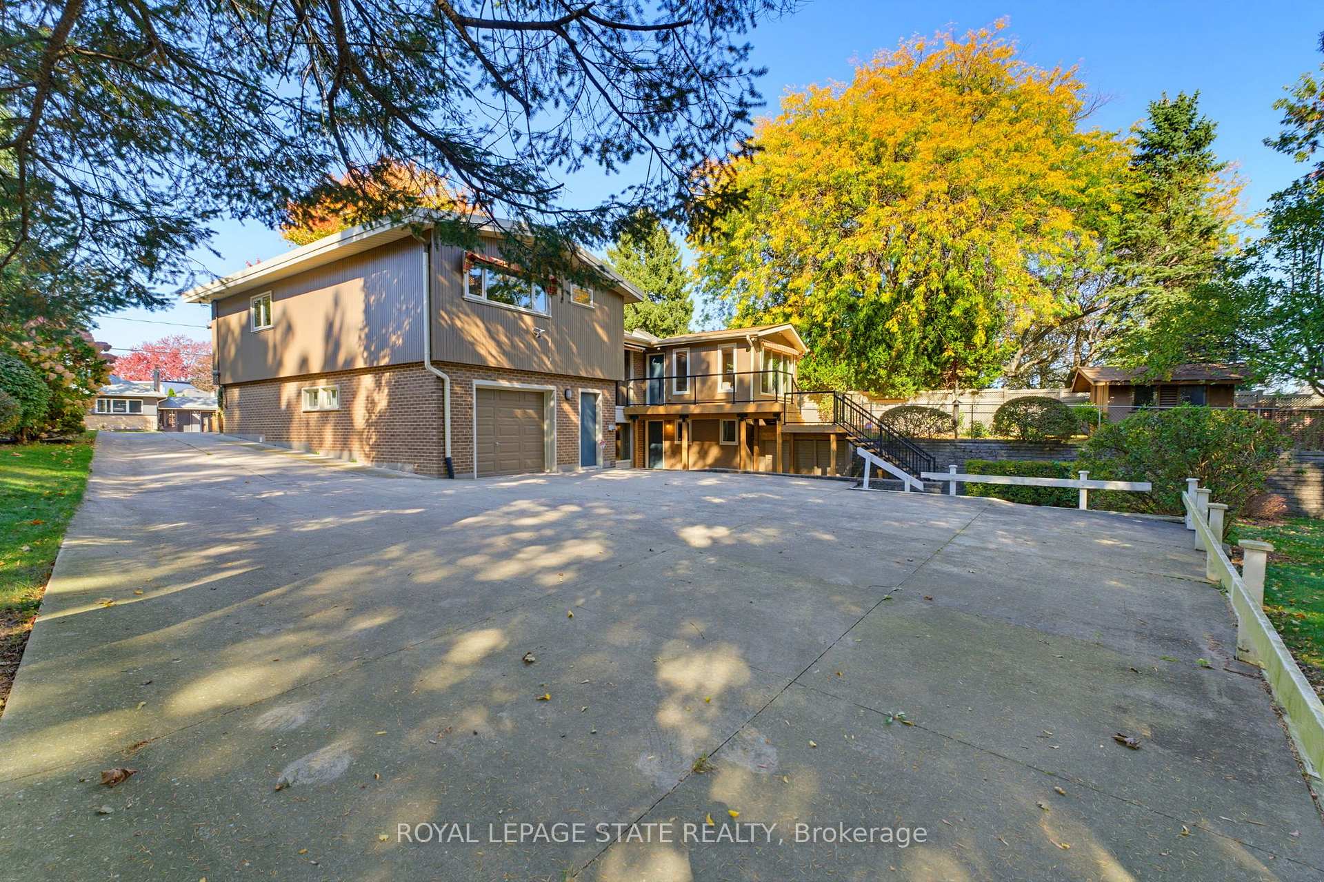 Photo 34 of 73 Grant Boulevard, Hamilton, Dundas — HOMEH