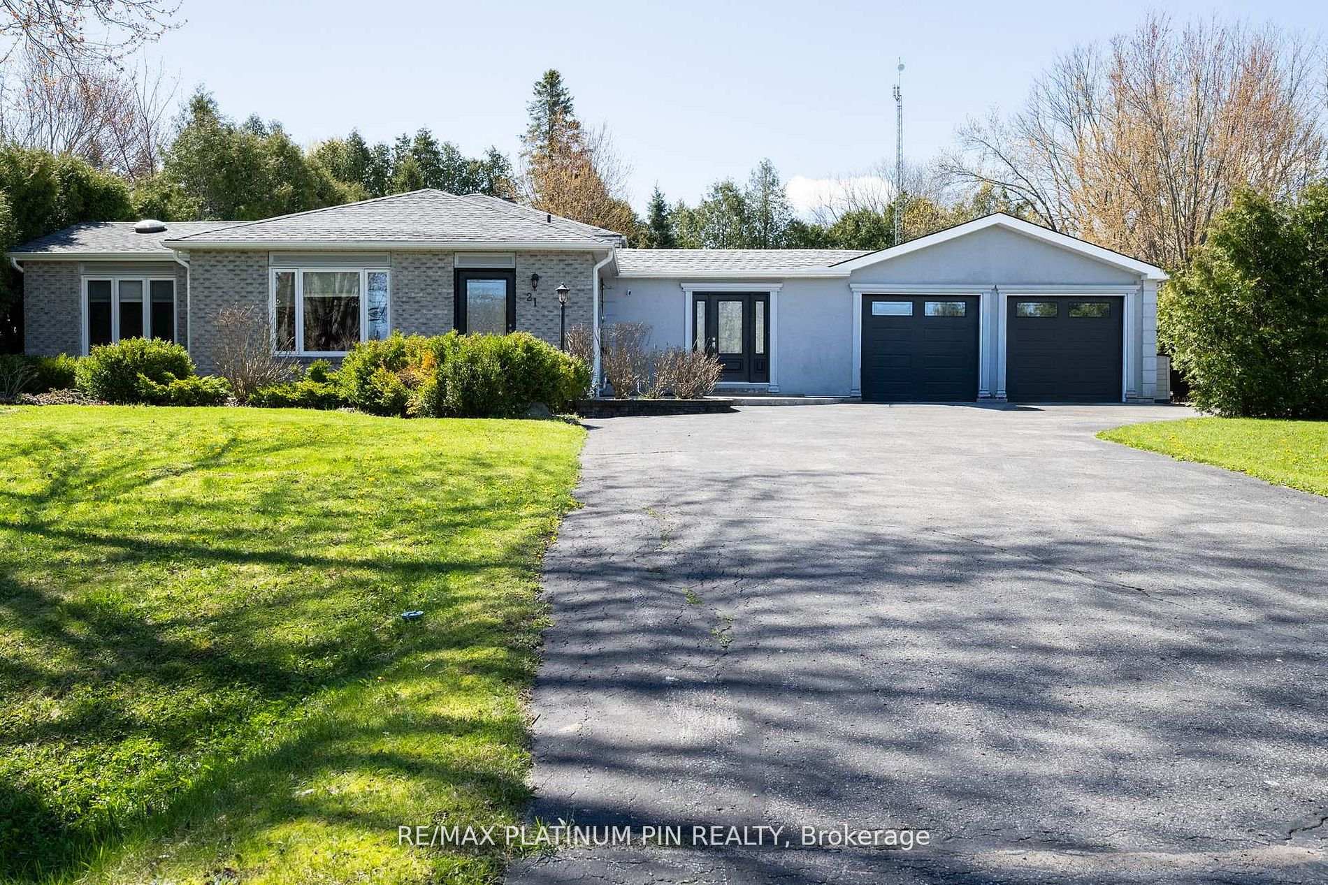 Photo of 21 Longfield Drive