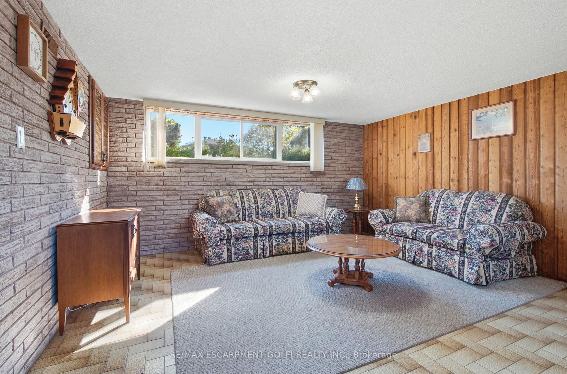 Photo 13 of 14 Geneva Drive, Hamilton, Buchanan — HOMEH