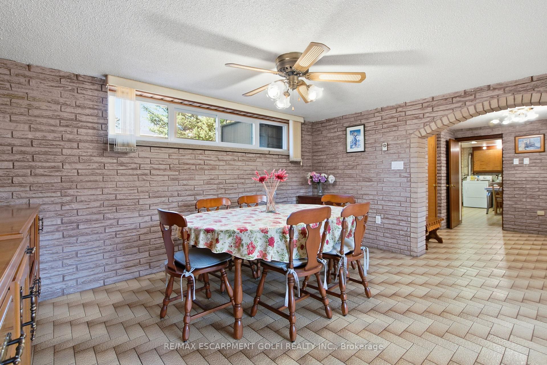 Photo 15 of 14 Geneva Drive, Hamilton, Buchanan — HOMEH