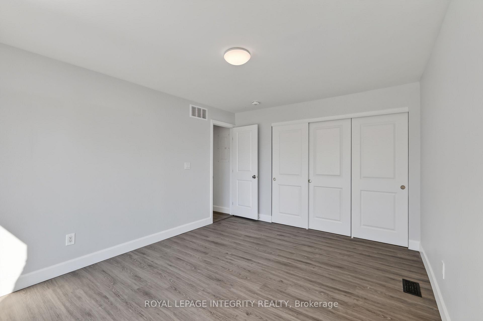 Photo 17 of 1065 Cadboro Road, Ottawa, Carson Grove — HOMEH