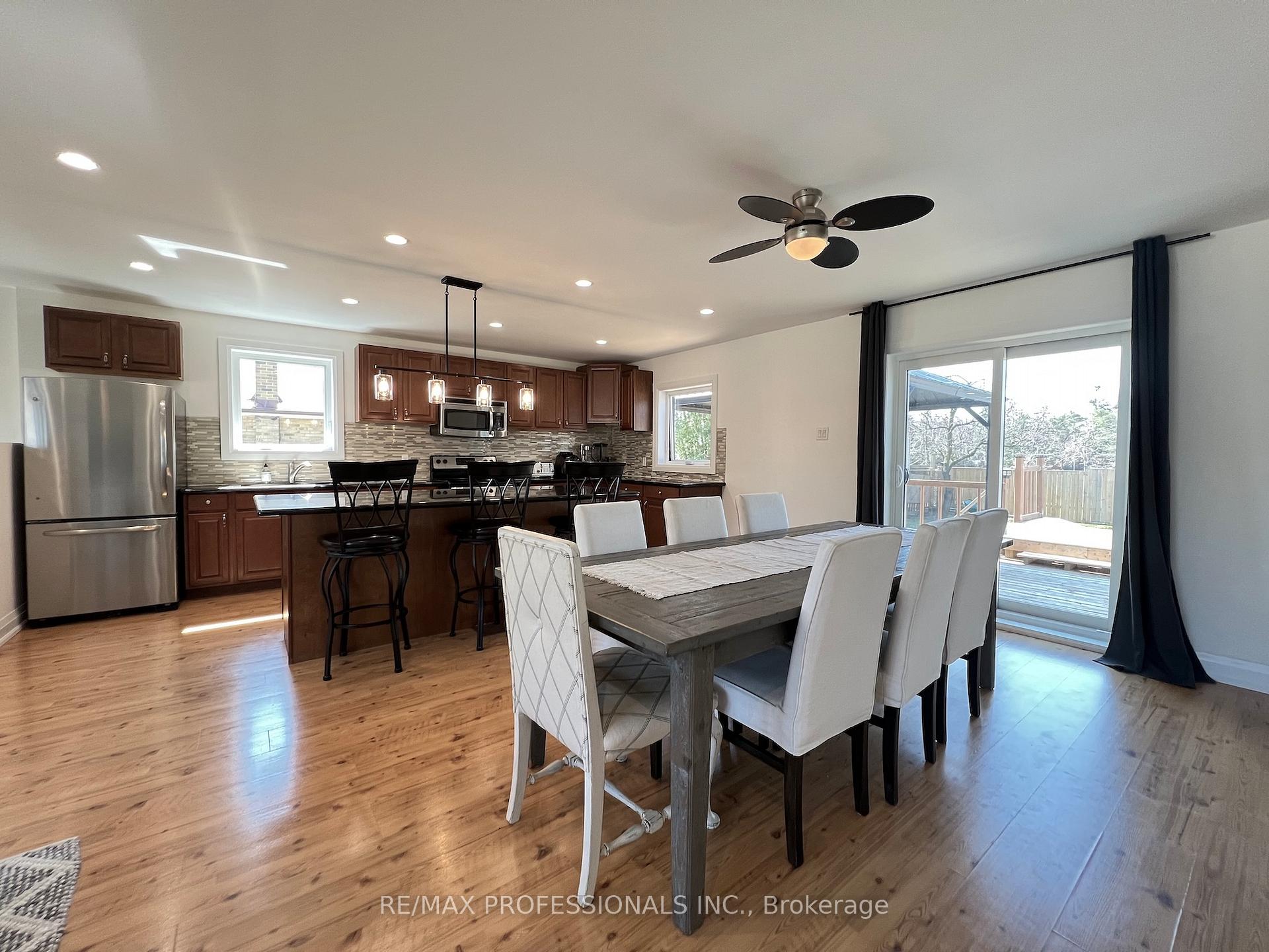 Photo 10 of 2504 Donnavale Drive, Mississauga, Cooksville — HOMEH