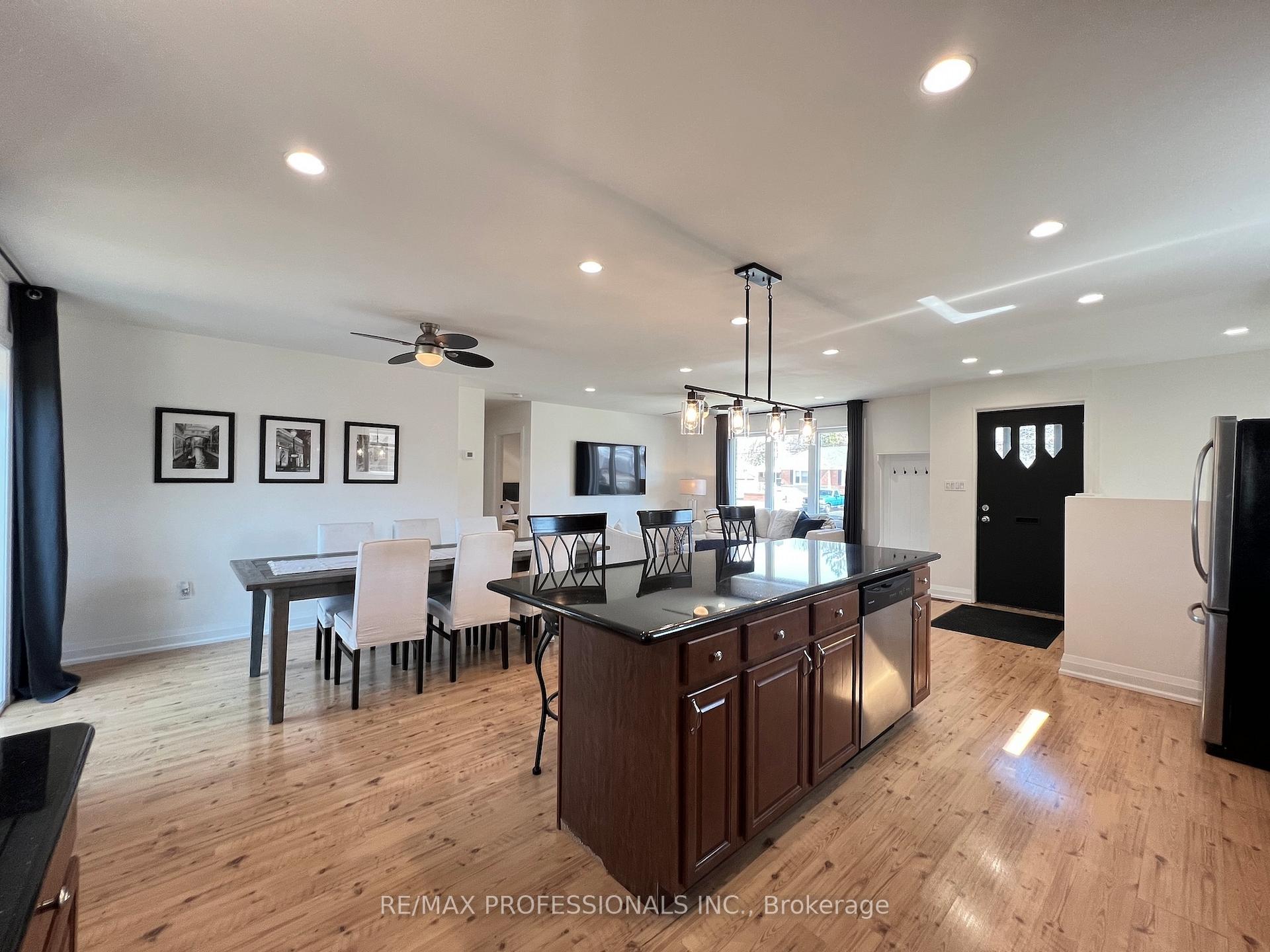 Photo 14 of 2504 Donnavale Drive, Mississauga, Cooksville — HOMEH