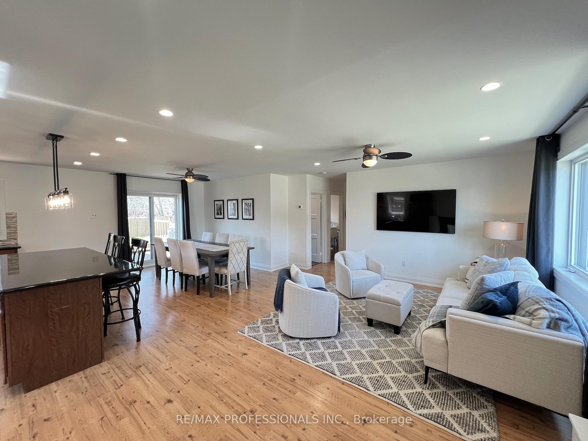 Photo 15 of 2504 Donnavale Drive, Mississauga, Cooksville — HOMEH