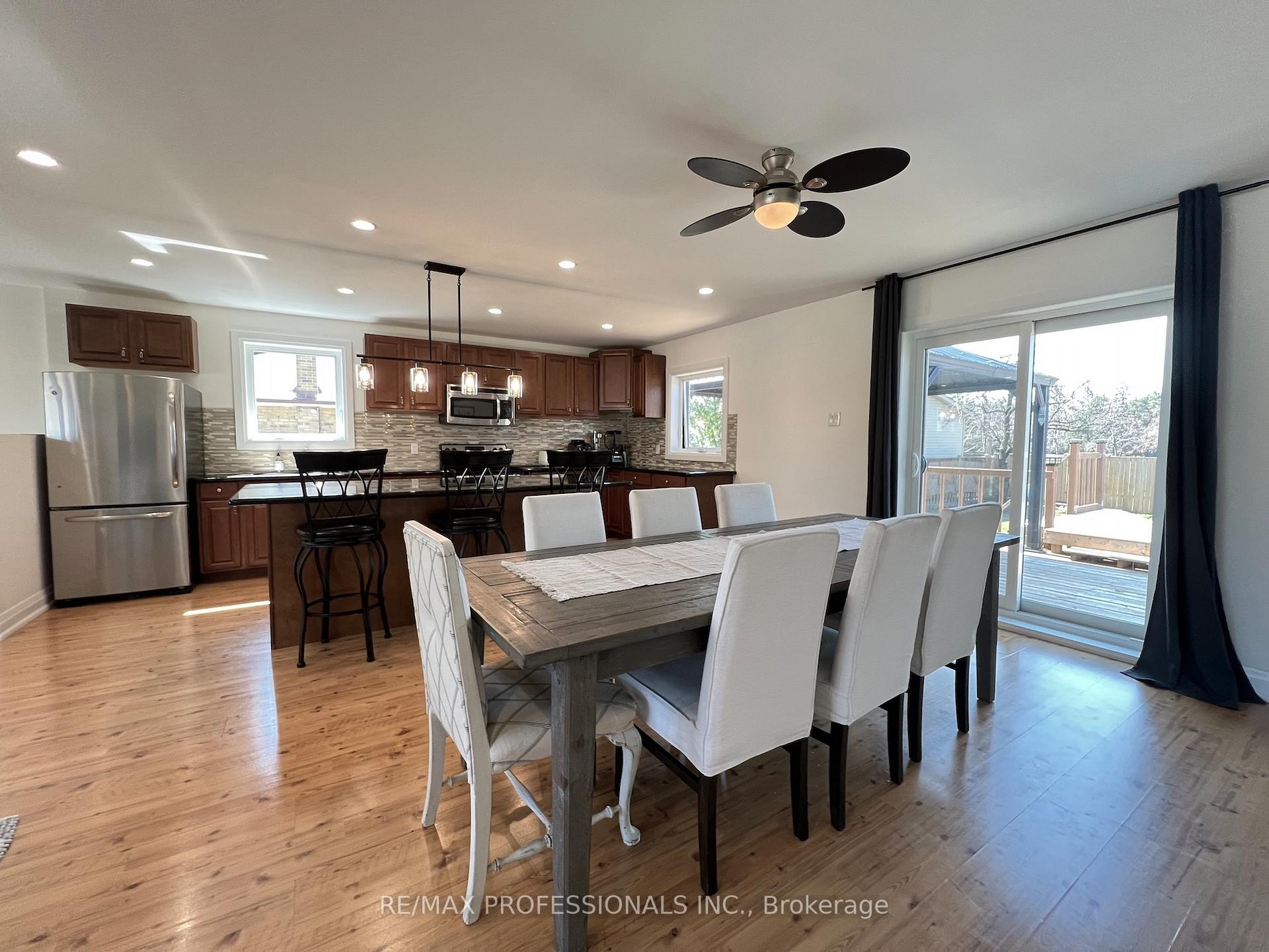 Photo 18 of 2504 Donnavale Drive, Mississauga, Cooksville — HOMEH