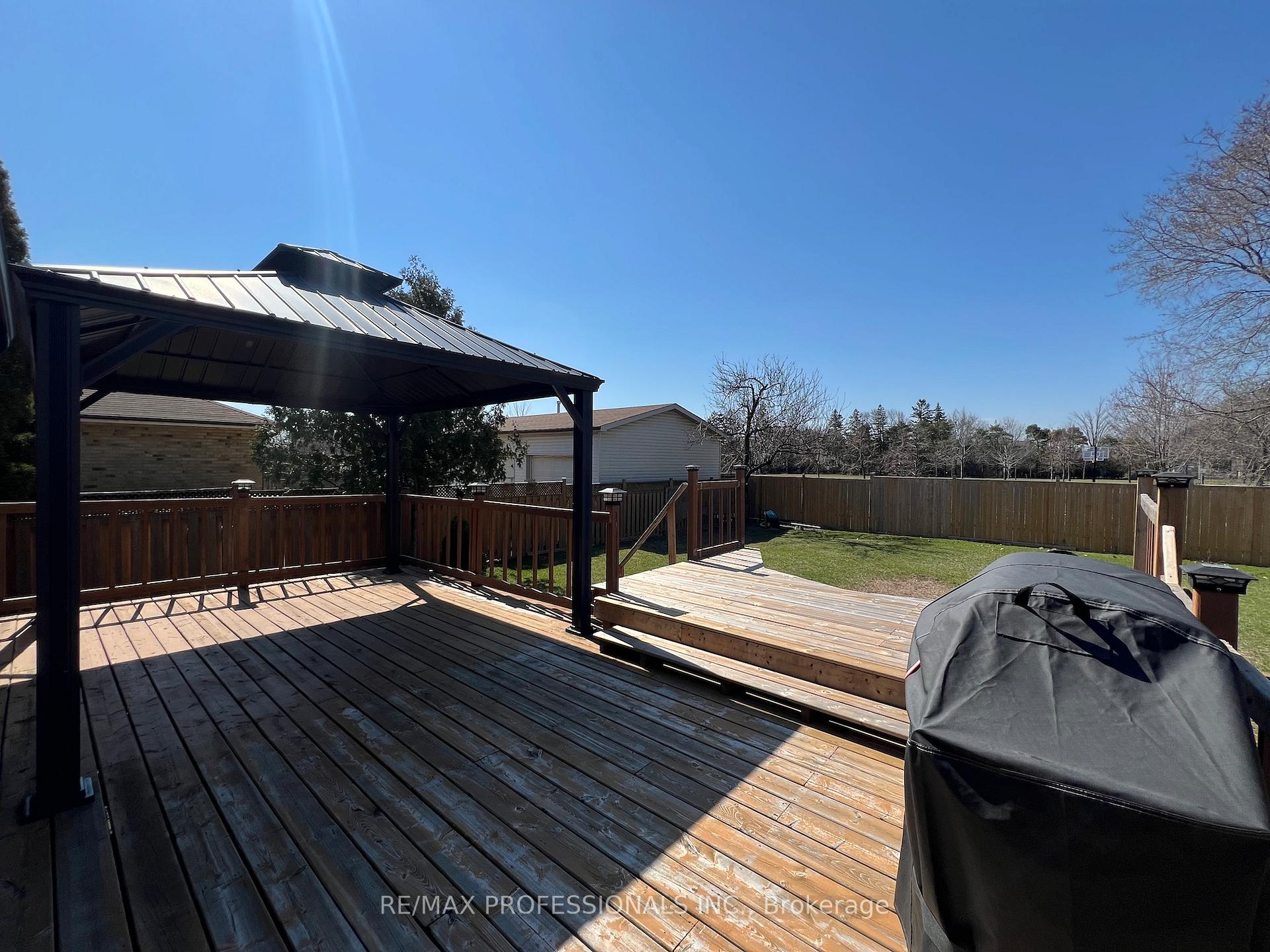 Photo 42 of 2504 Donnavale Drive, Mississauga, Cooksville — HOMEH