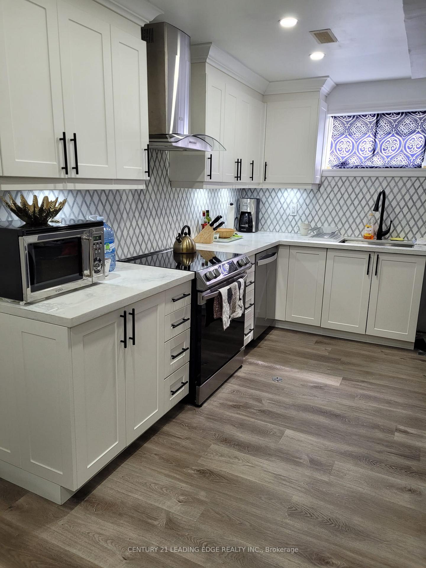 Photo 5 of Unit Lower, 99A Prospect Hill, Quinte West, Trenton Ward — HOMEH