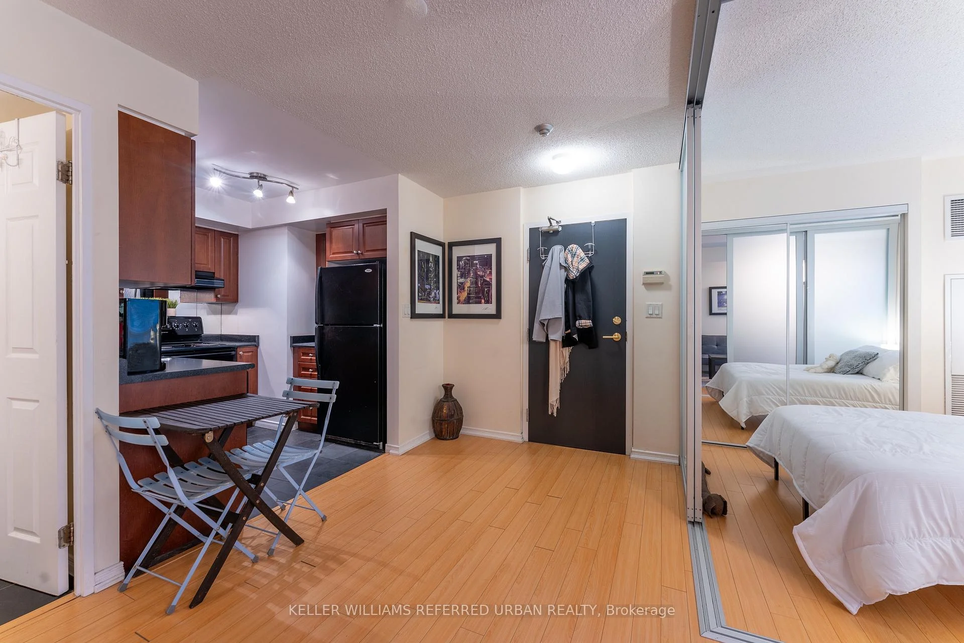 Photo 14 of Unit 304, 230 King Street E, Toronto, Moss Park — HOMEH