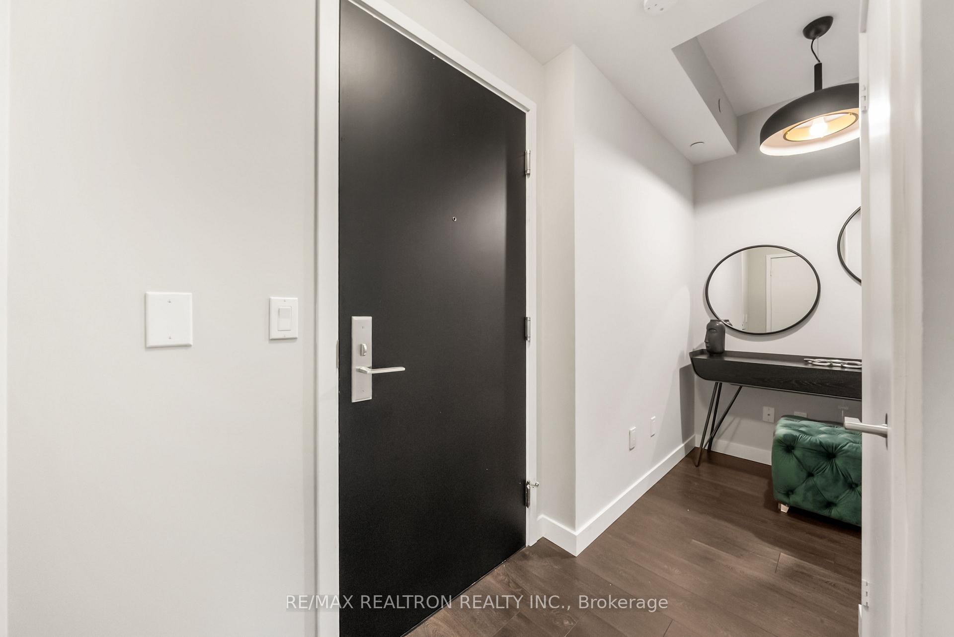 Photo 16 of Unit 4711, 8 Eglinton Avenue E, Toronto, Mount Pleasant West — HOMEH