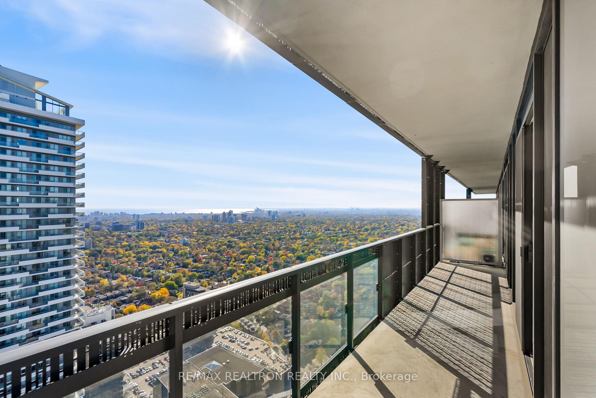 Photo 21 of Unit 4711, 8 Eglinton Avenue E, Toronto, Mount Pleasant West — HOMEH