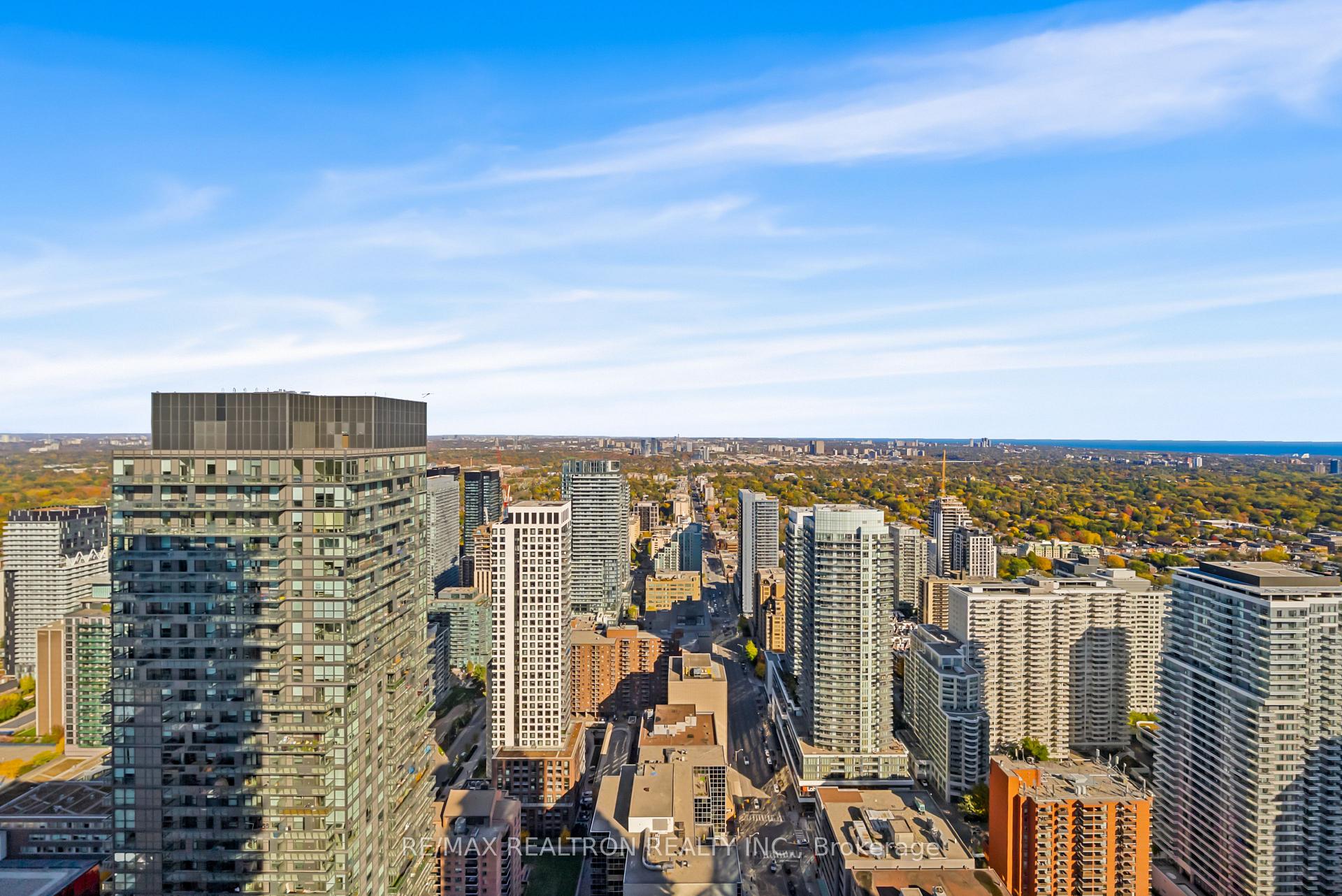 Photo 23 of Unit 4711, 8 Eglinton Avenue E, Toronto, Mount Pleasant West — HOMEH
