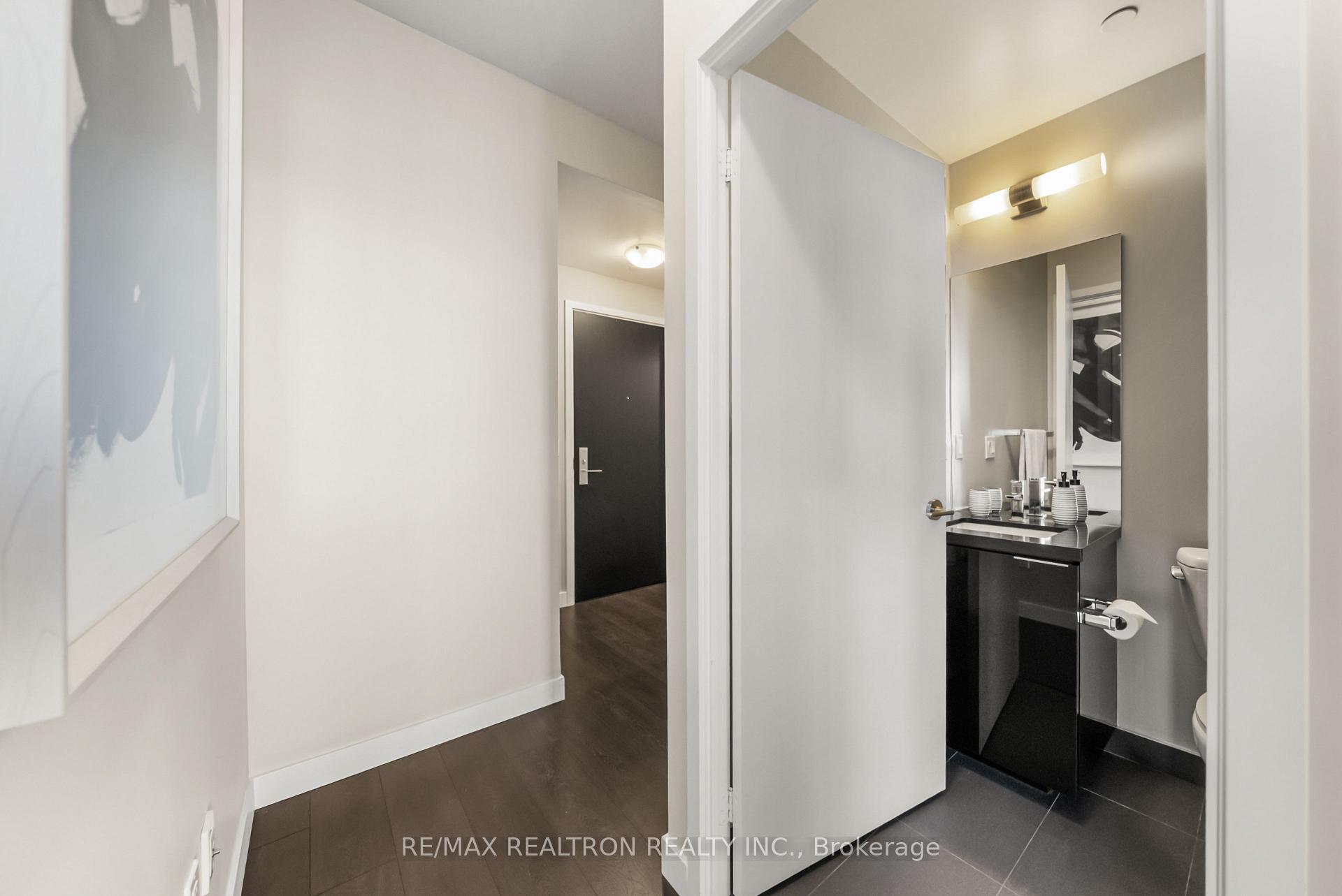 Photo 28 of Unit 4711, 8 Eglinton Avenue E, Toronto, Mount Pleasant West — HOMEH