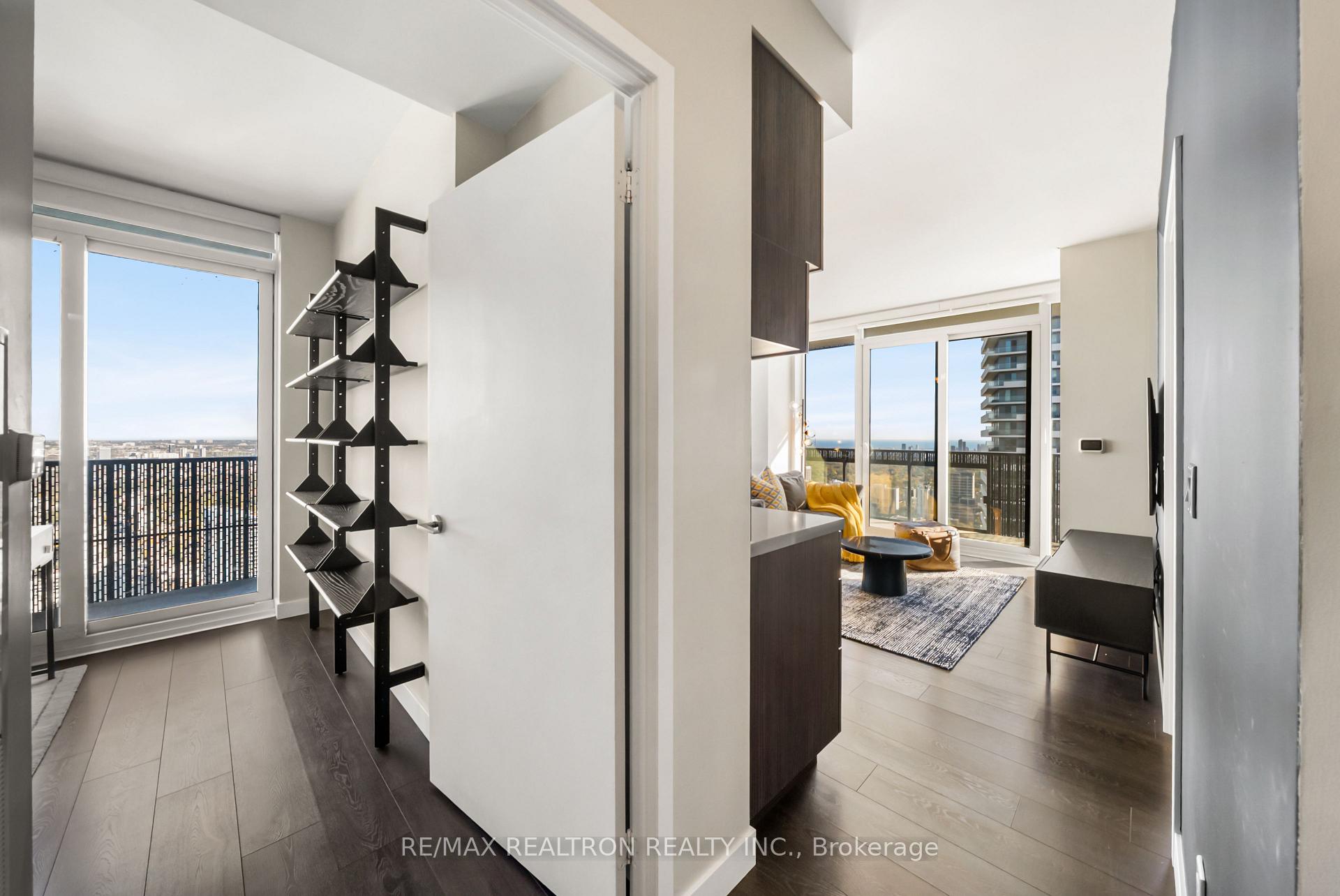 Photo 30 of Unit 4711, 8 Eglinton Avenue E, Toronto, Mount Pleasant West — HOMEH