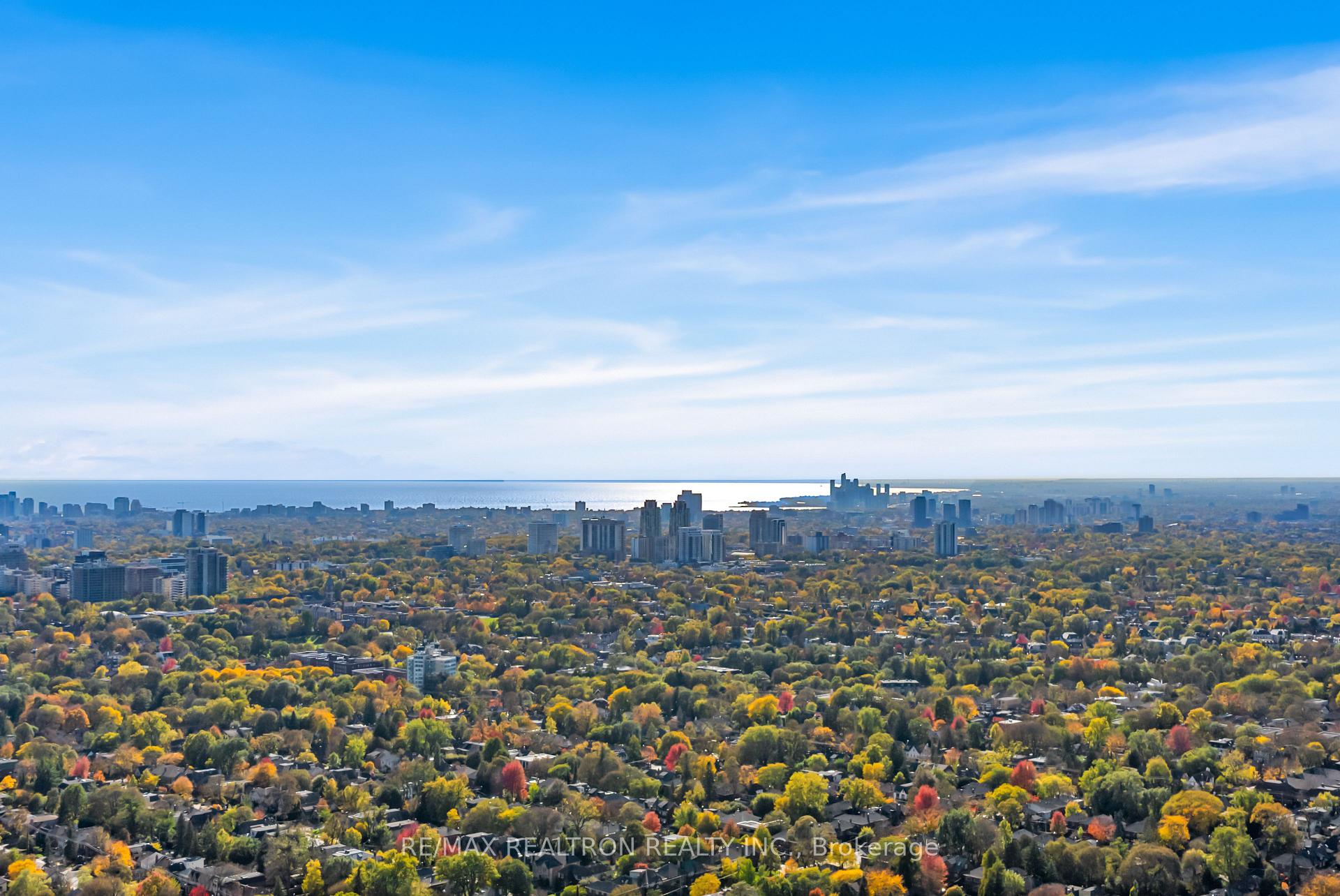 Photo 32 of Unit 4711, 8 Eglinton Avenue E, Toronto, Mount Pleasant West — HOMEH