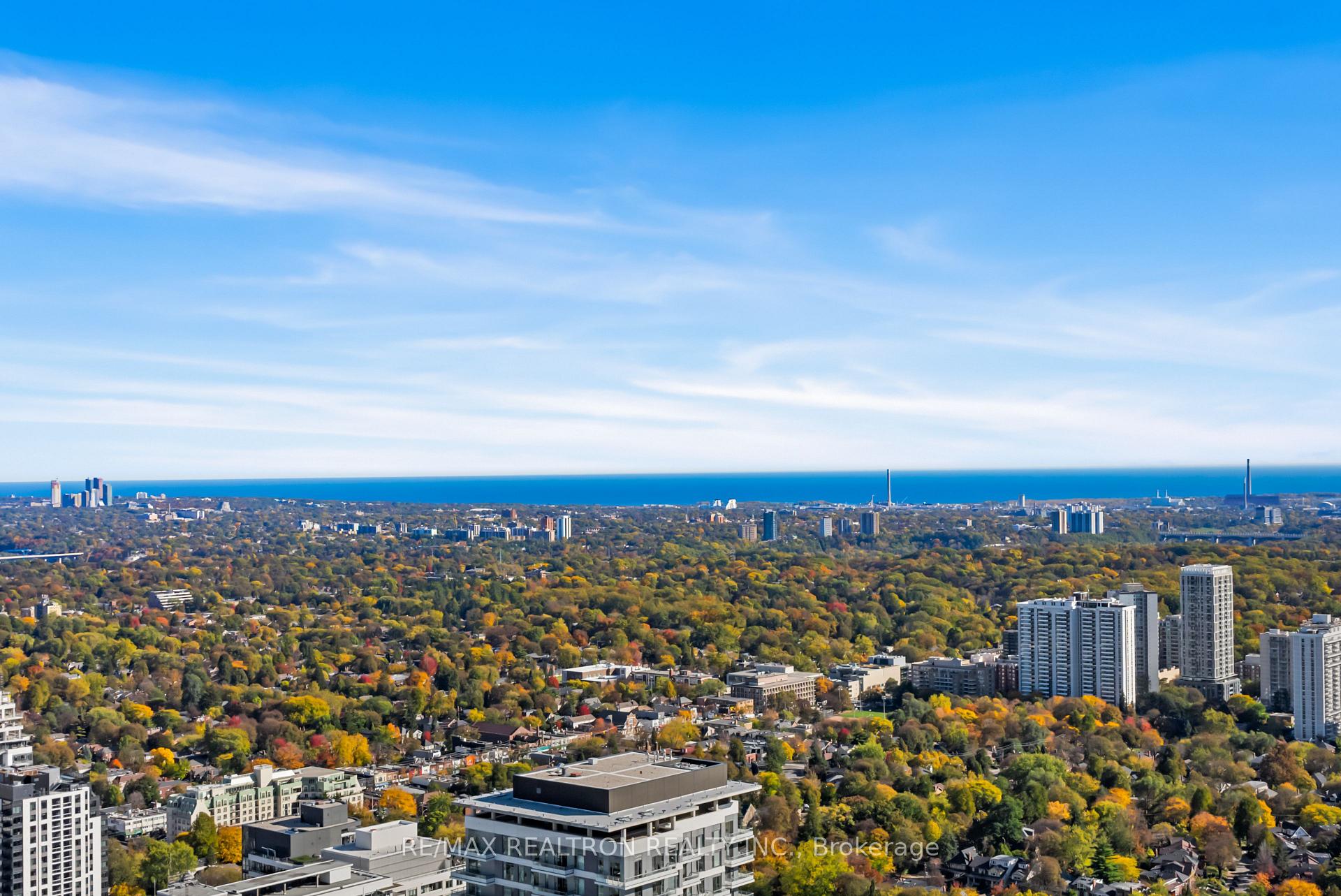 Photo 33 of Unit 4711, 8 Eglinton Avenue E, Toronto, Mount Pleasant West — HOMEH