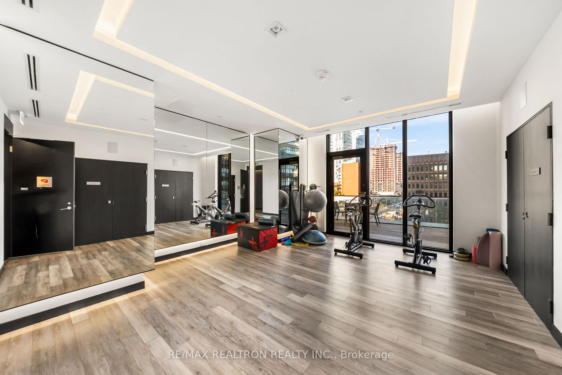 Photo 40 of Unit 4711, 8 Eglinton Avenue E, Toronto, Mount Pleasant West — HOMEH