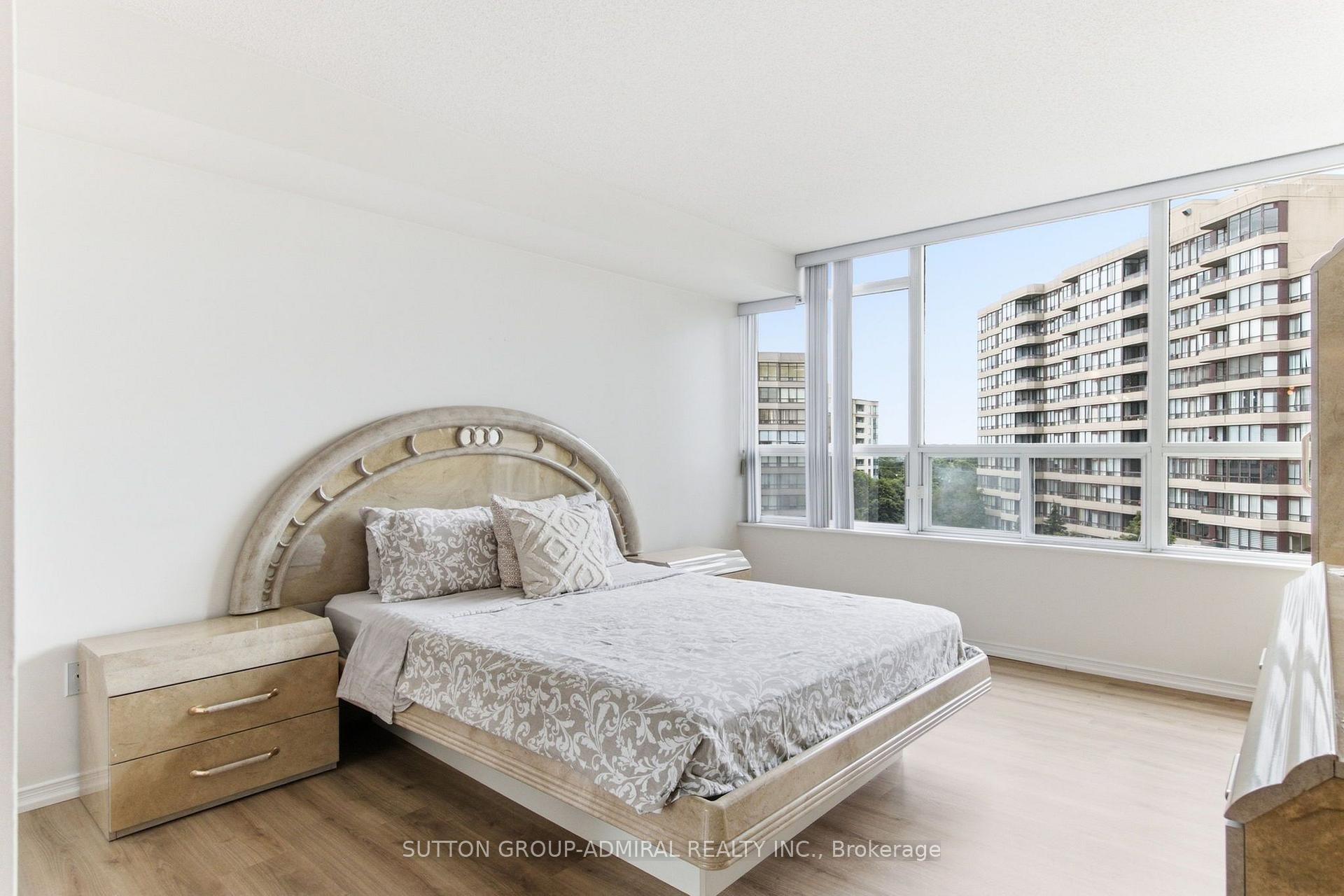 Photo 18 of Unit 814, 11 Townsgate Drive, Vaughan, Crestwood-Springfarm-Yorkhill — HOMEH